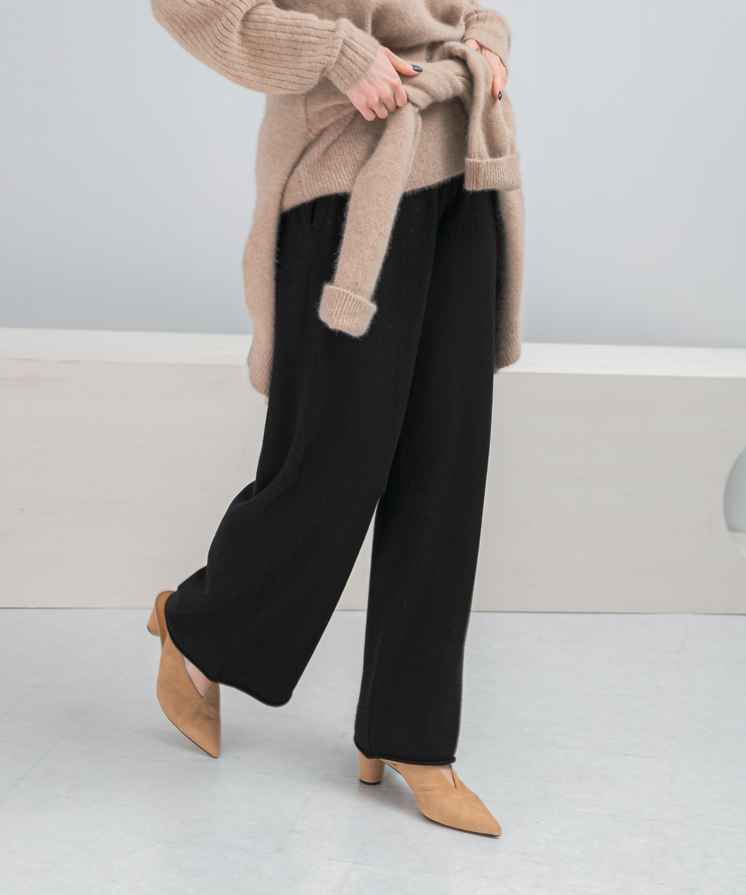 メリノウールニットパンツ