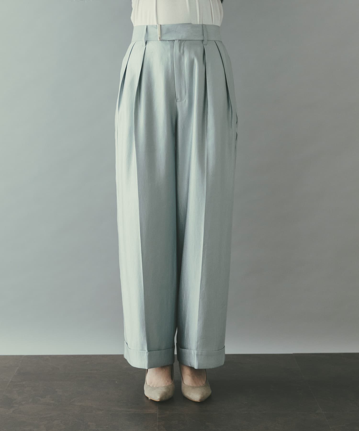 身長：168cm サイズ：38