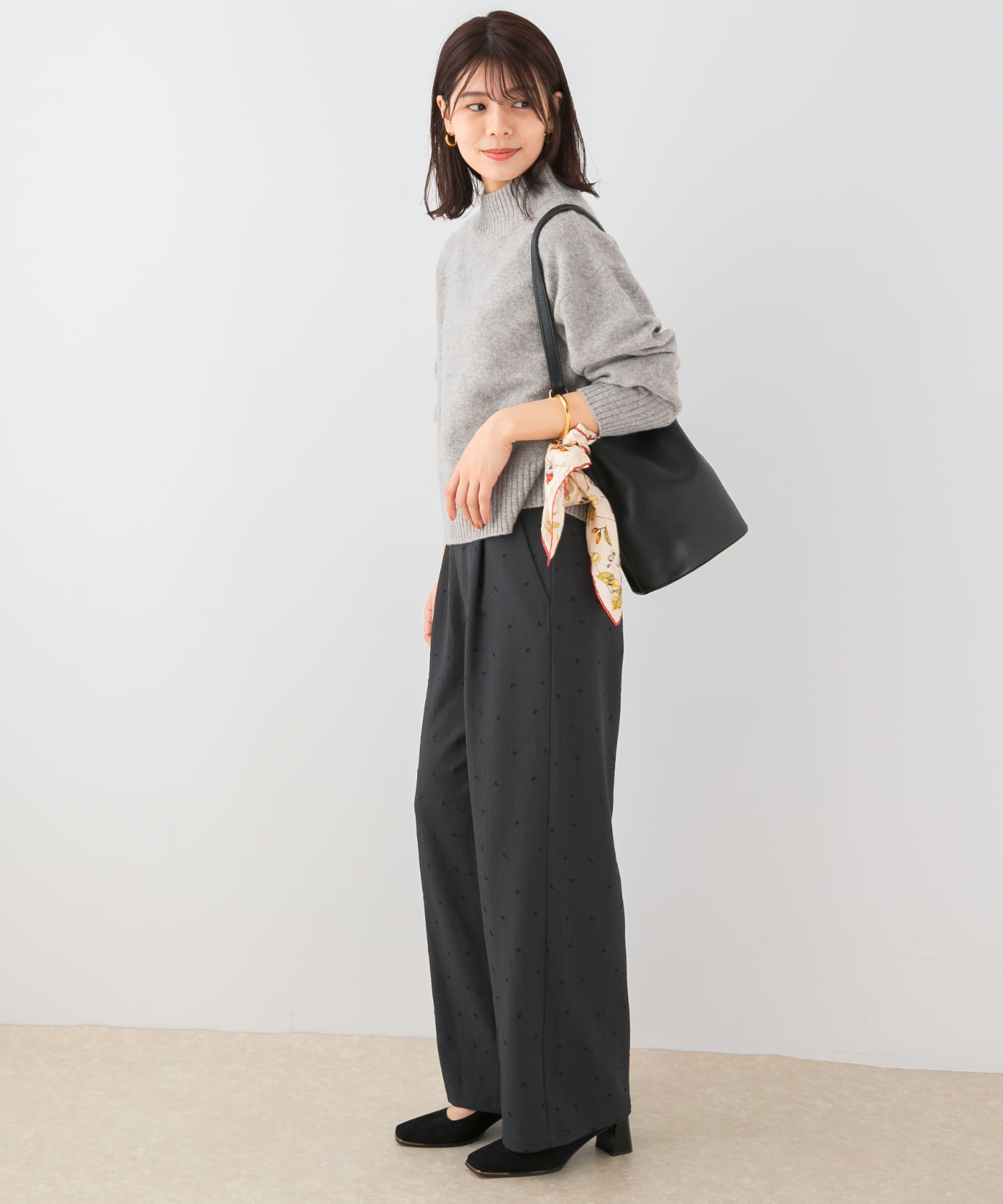 身長：166cm サイズ：38