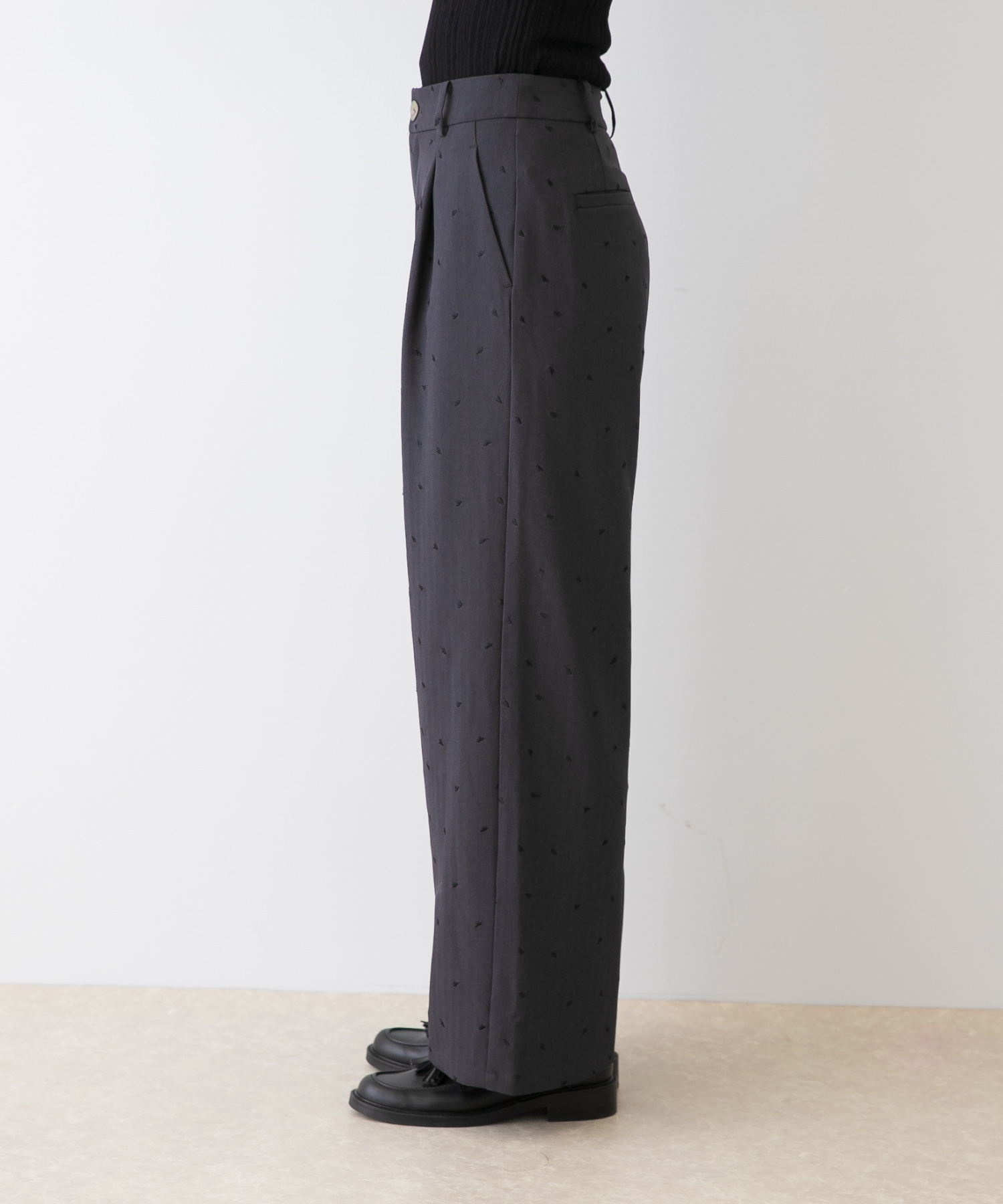 身長：166cm サイズ：38
