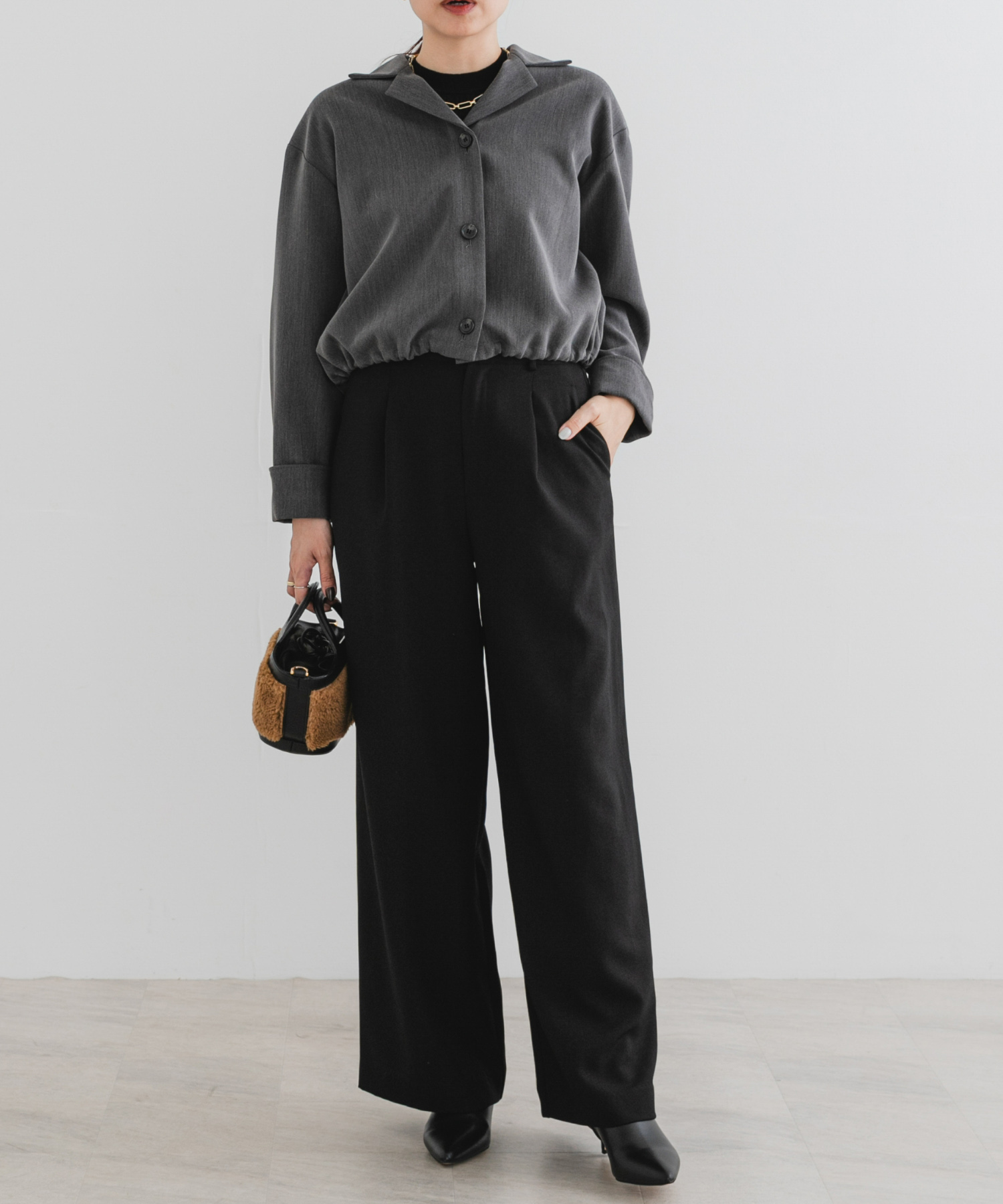 身長：161cm サイズ：38