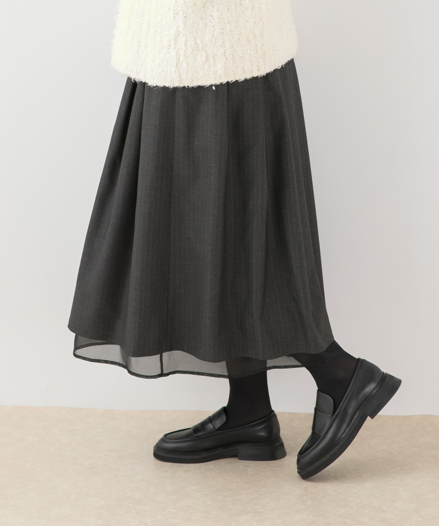 身長：166cm サイズ：38