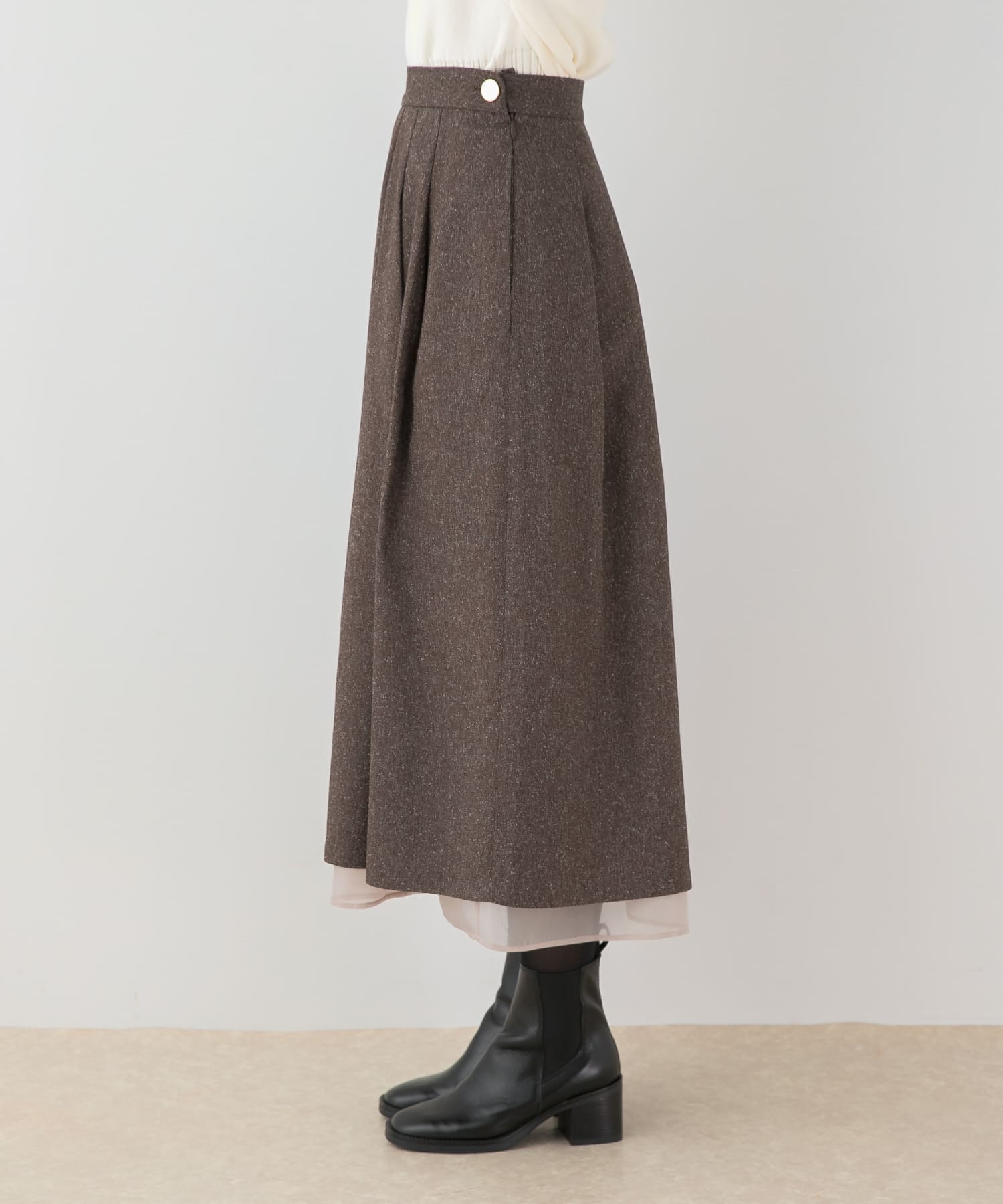 身長：166cm サイズ：38