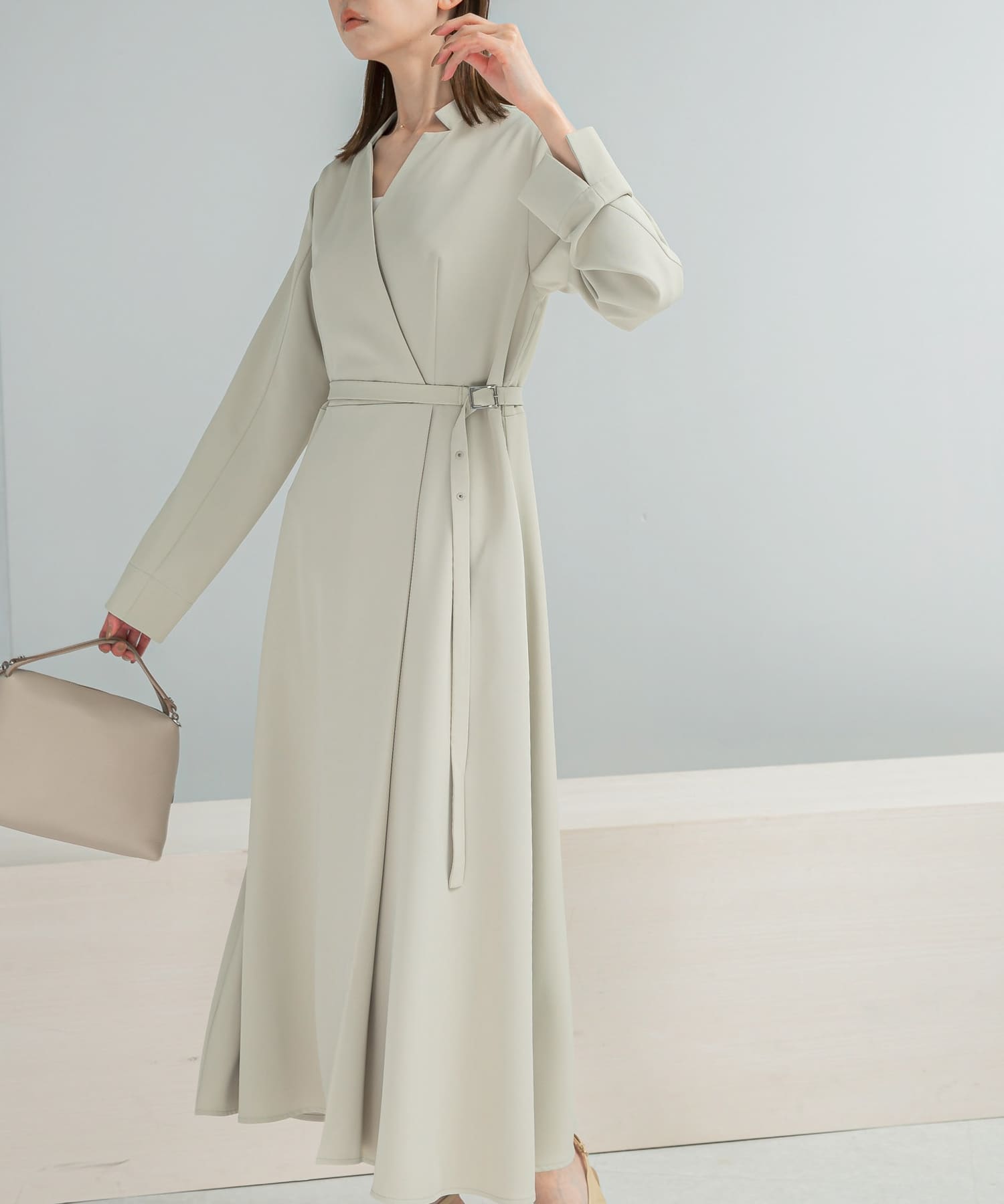 ベルトデザインカシュクールワンピース(Free L/BEIGE): ワンピース