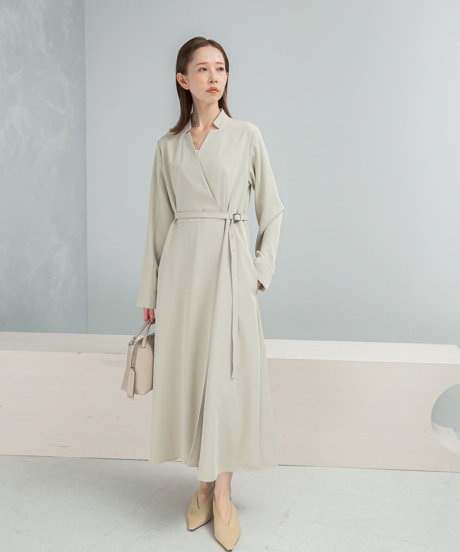 ベルトデザインカシュクールワンピース(Free L/BEIGE): ワンピース