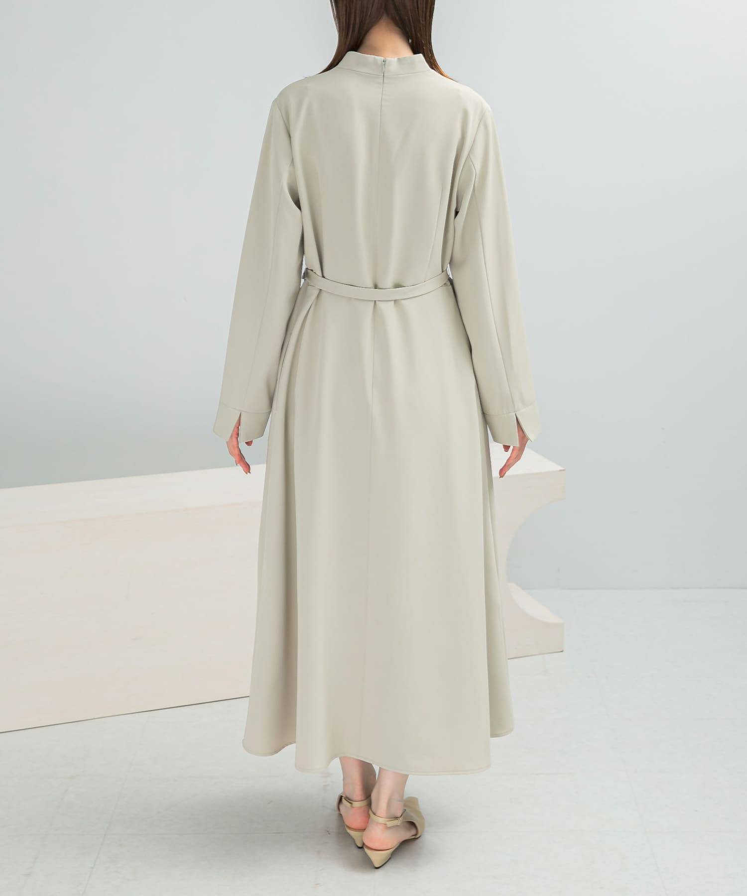L/BEIGE