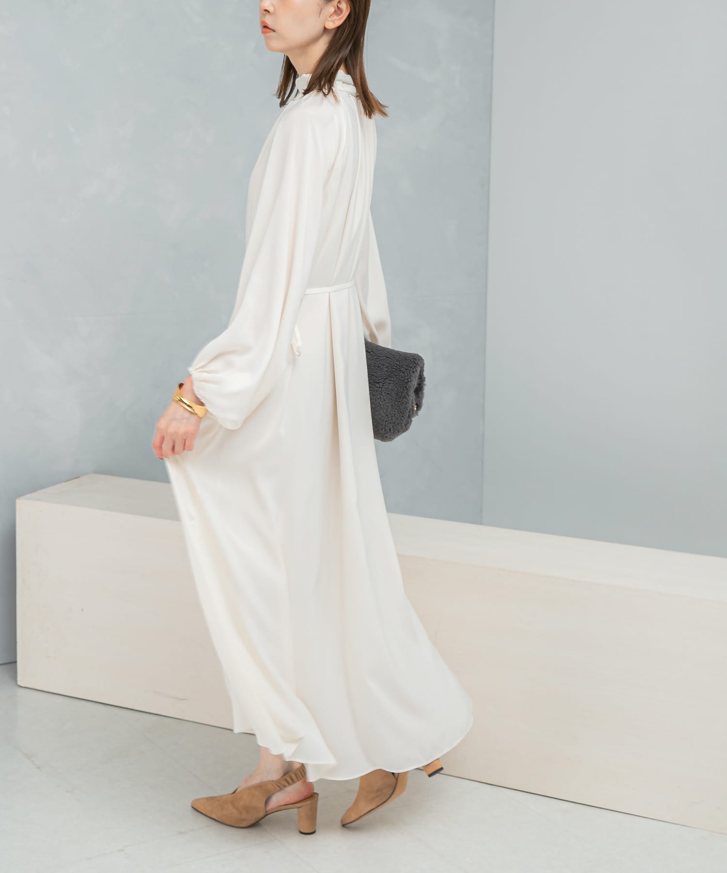 IVORY