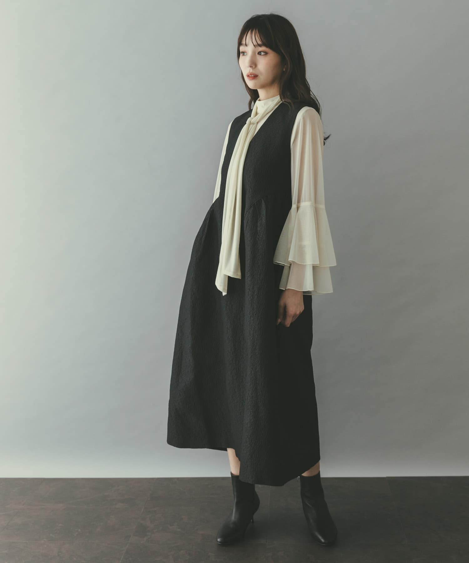 ジャガードフォルムレイヤードワンピース