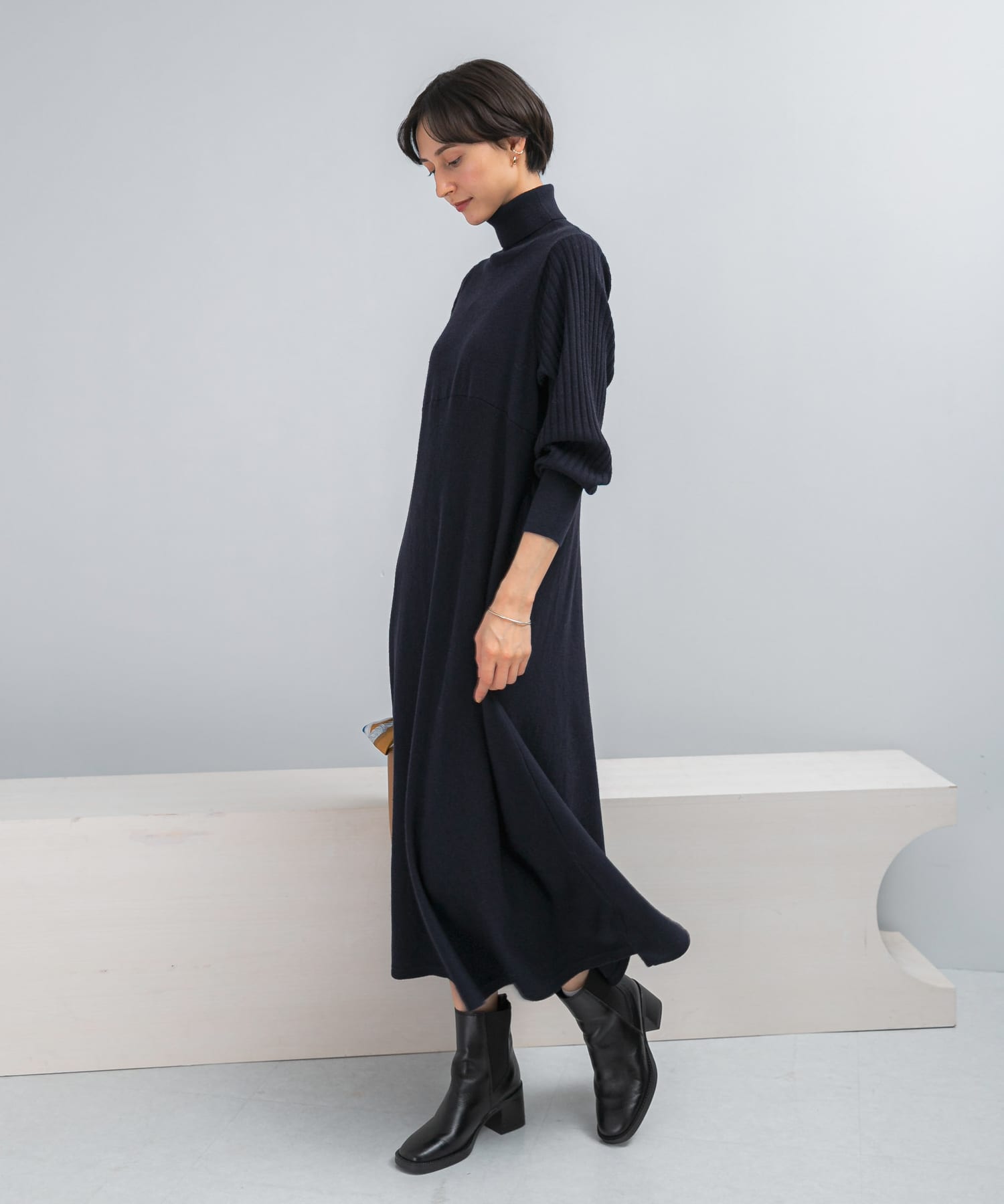 『WEB限定』タートルネックデザインスリーブワンピース