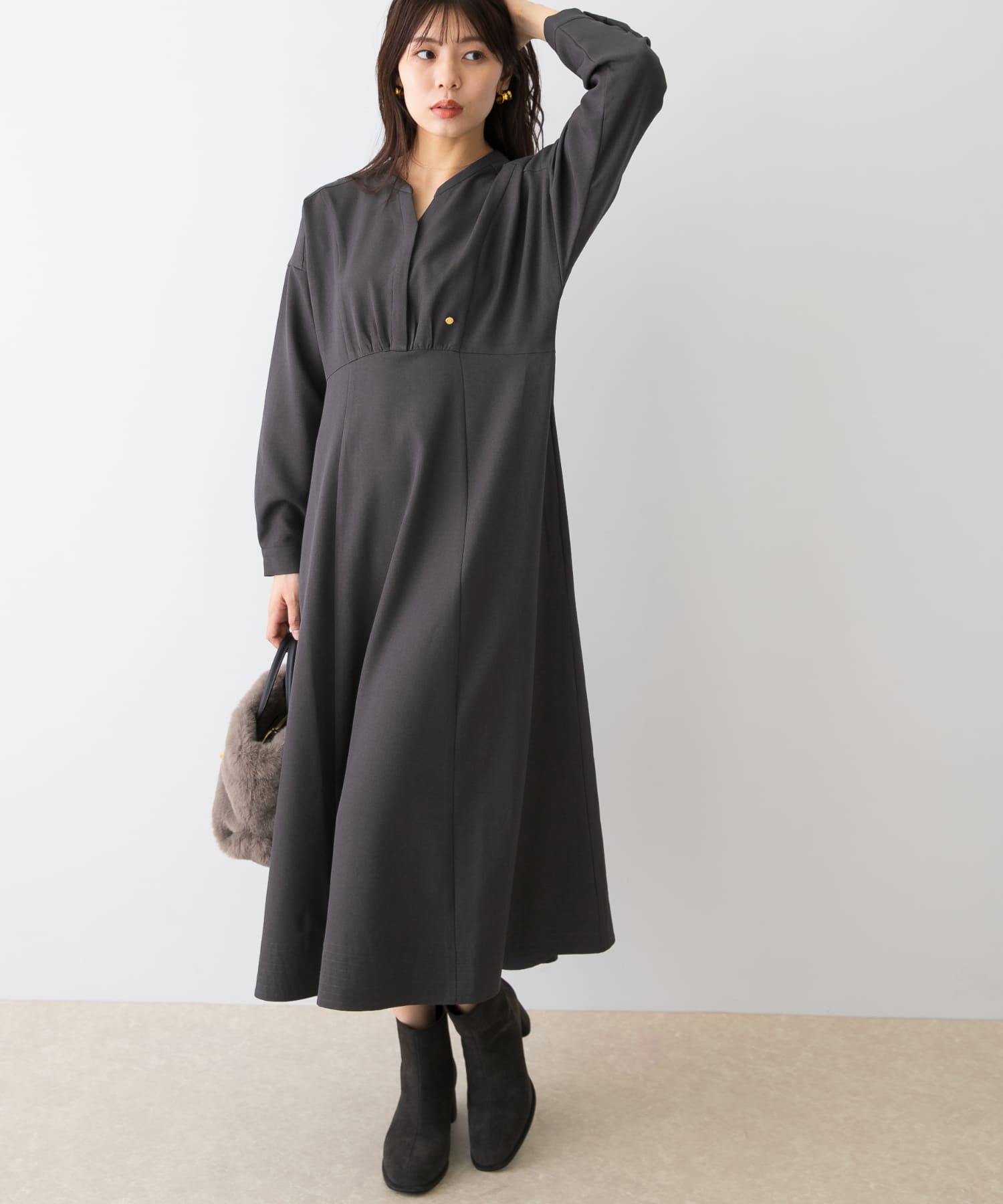 身長：166cm サイズ：38