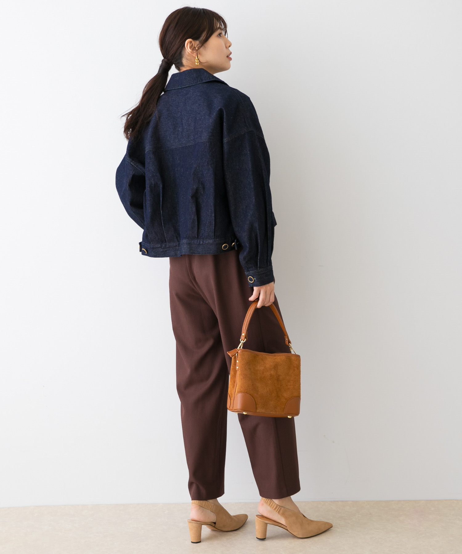 身長：166cm サイズ：38