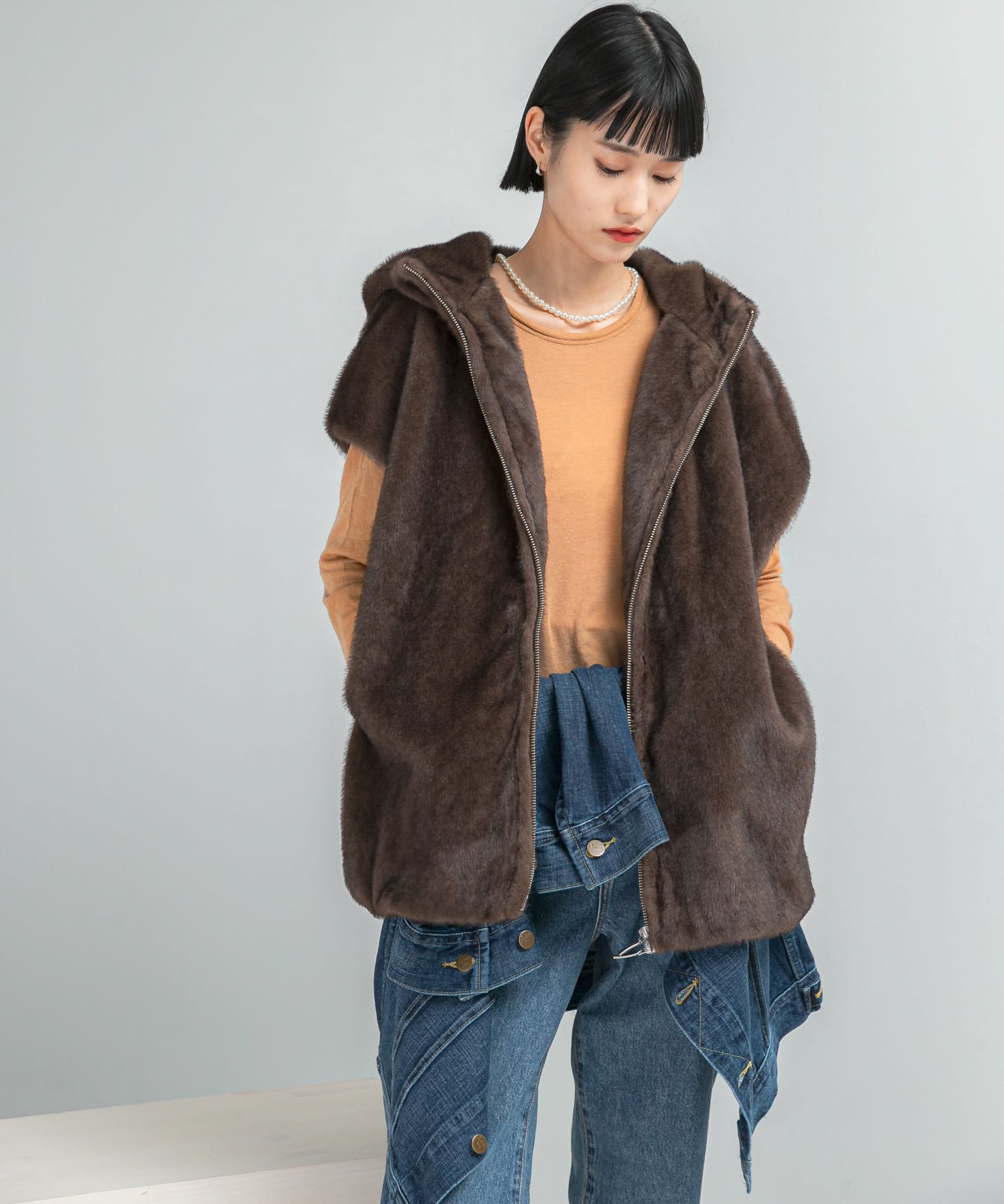 ECOPELファーフードジレ BROWN FREE