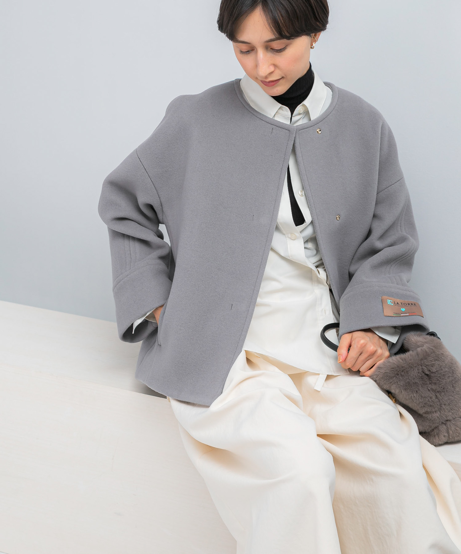 身長：168cm サイズ：38