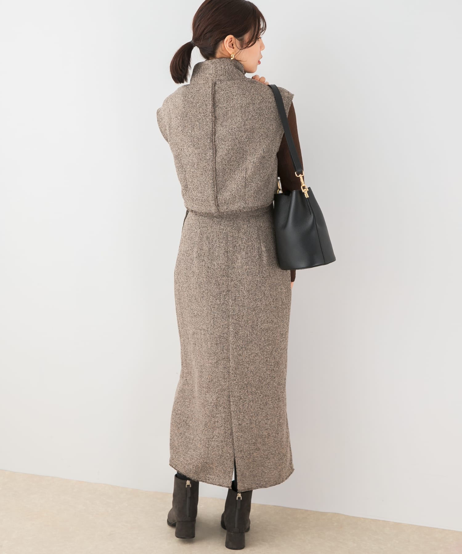 身長：166cm サイズ：38