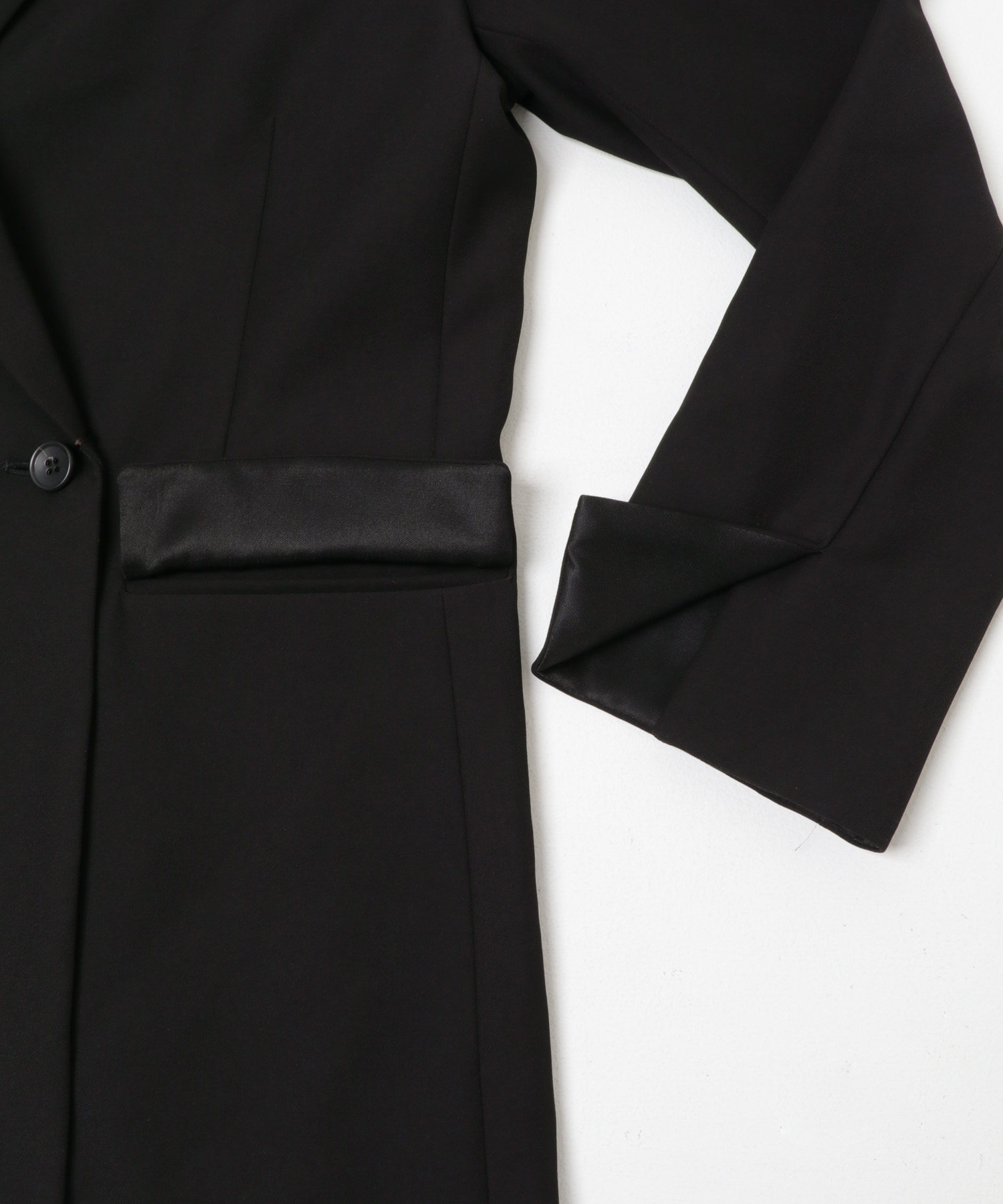 YOLO　jacket BLACK Free