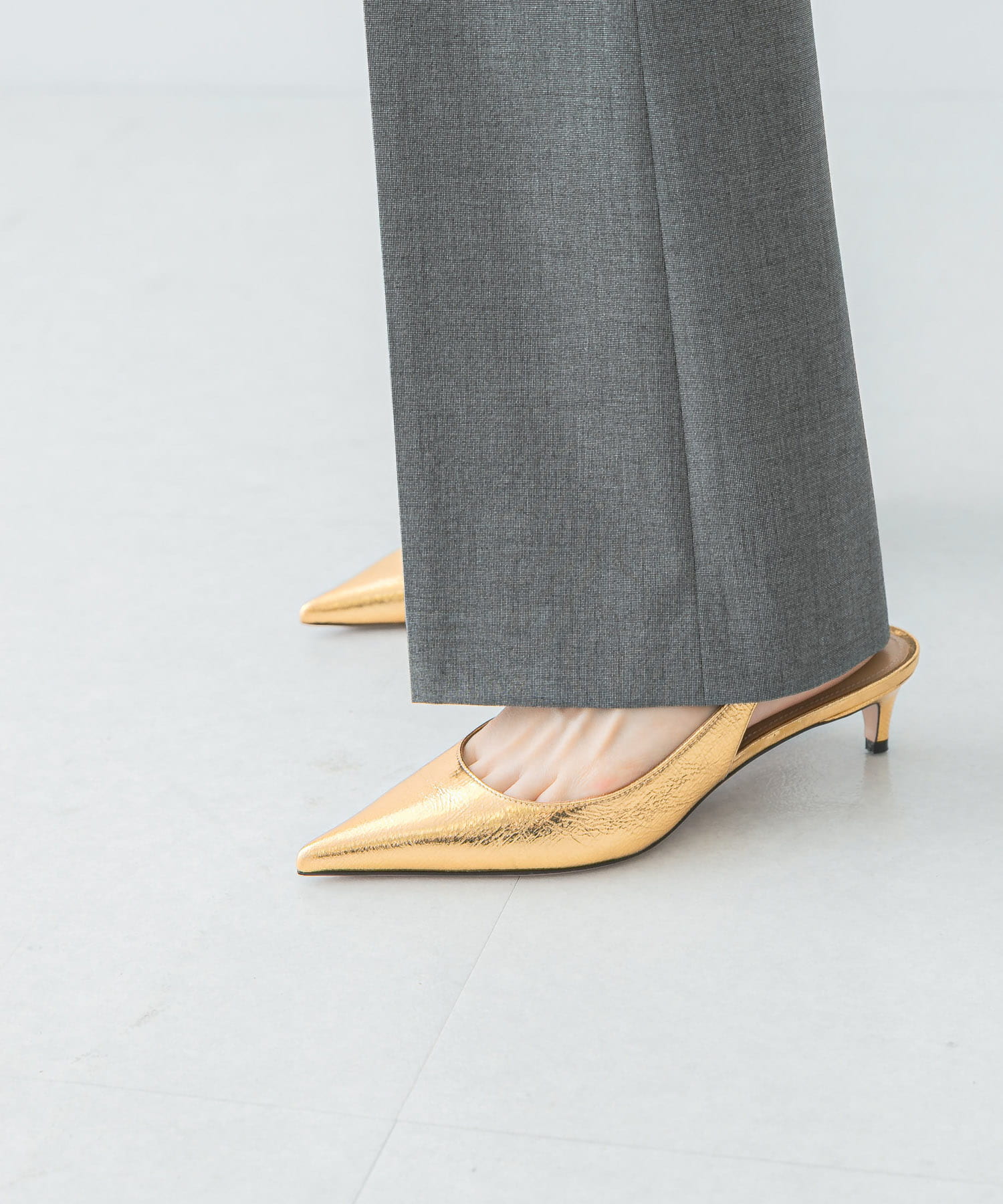 PELLICO バックストラップパンプス(36 GOLD): シューズ｜URBAN