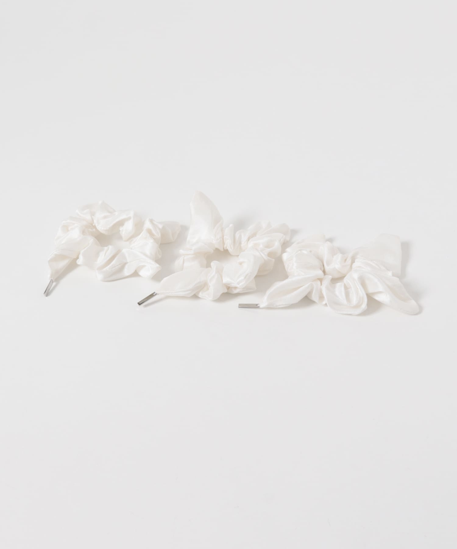 heyep　Silk Square Mini Scrunchie 3P WHITE -
