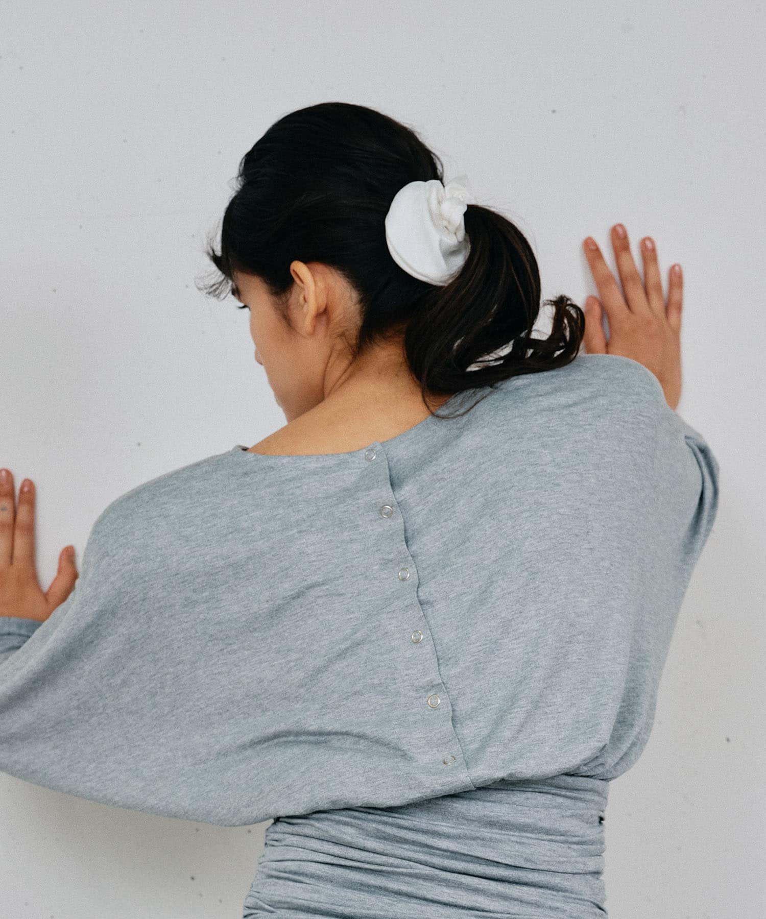 heyep　Silk Heart Scrunchie Medium WHITE -