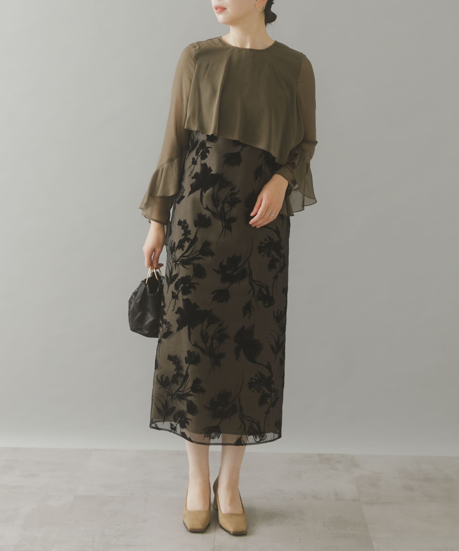 khaki