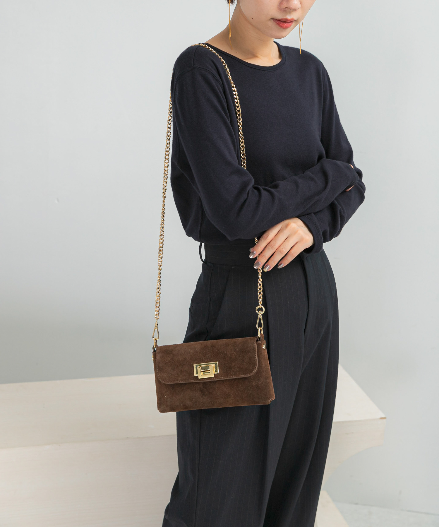 AULENTTI　スエードチェーンBAG MARRON Free