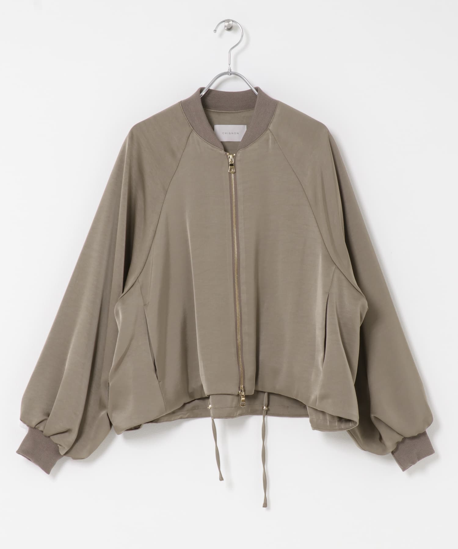 CHIGNON　サテンボリュームブルゾン GBEIGE Free