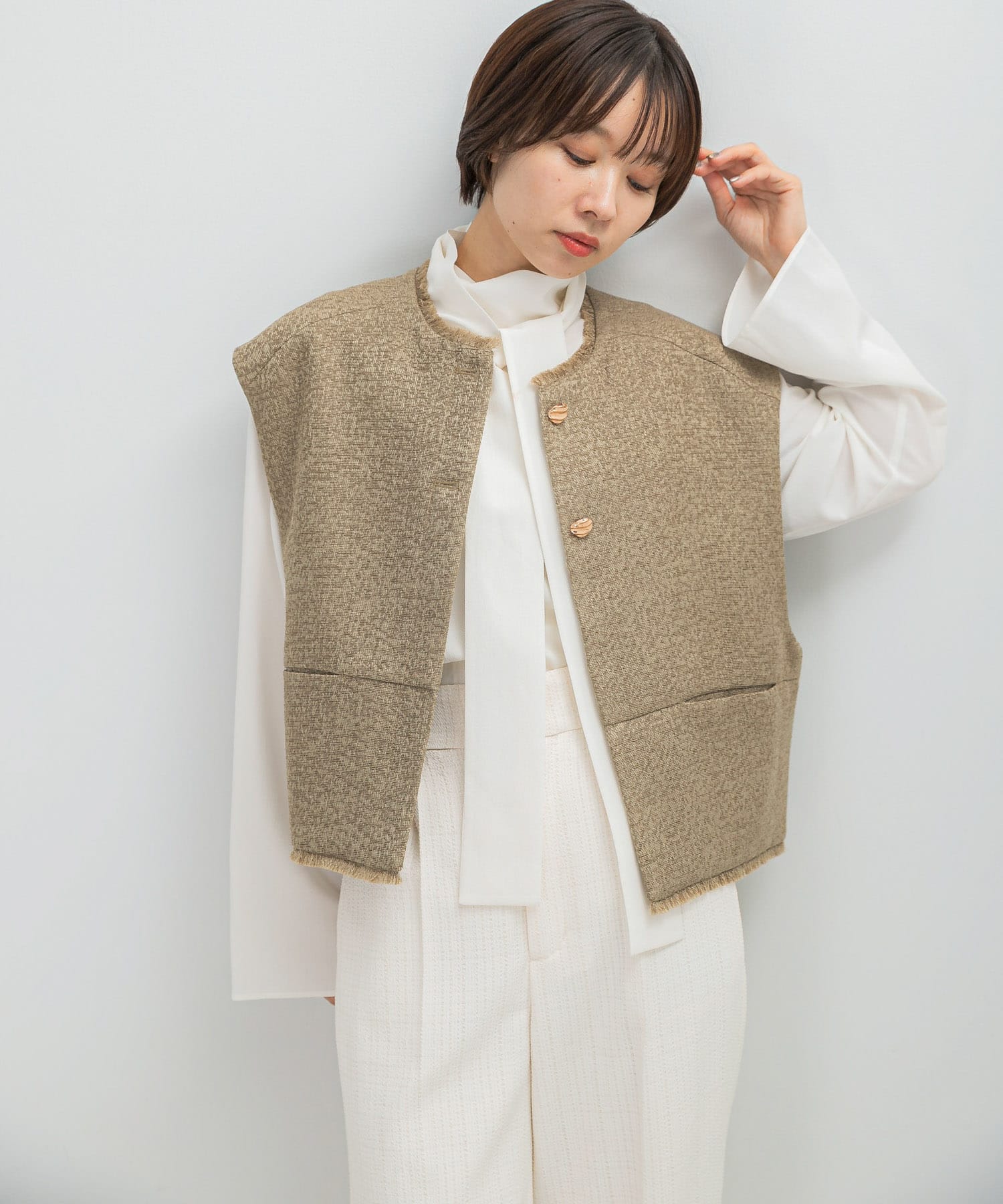 CHIGNON　ツイードショートベスト