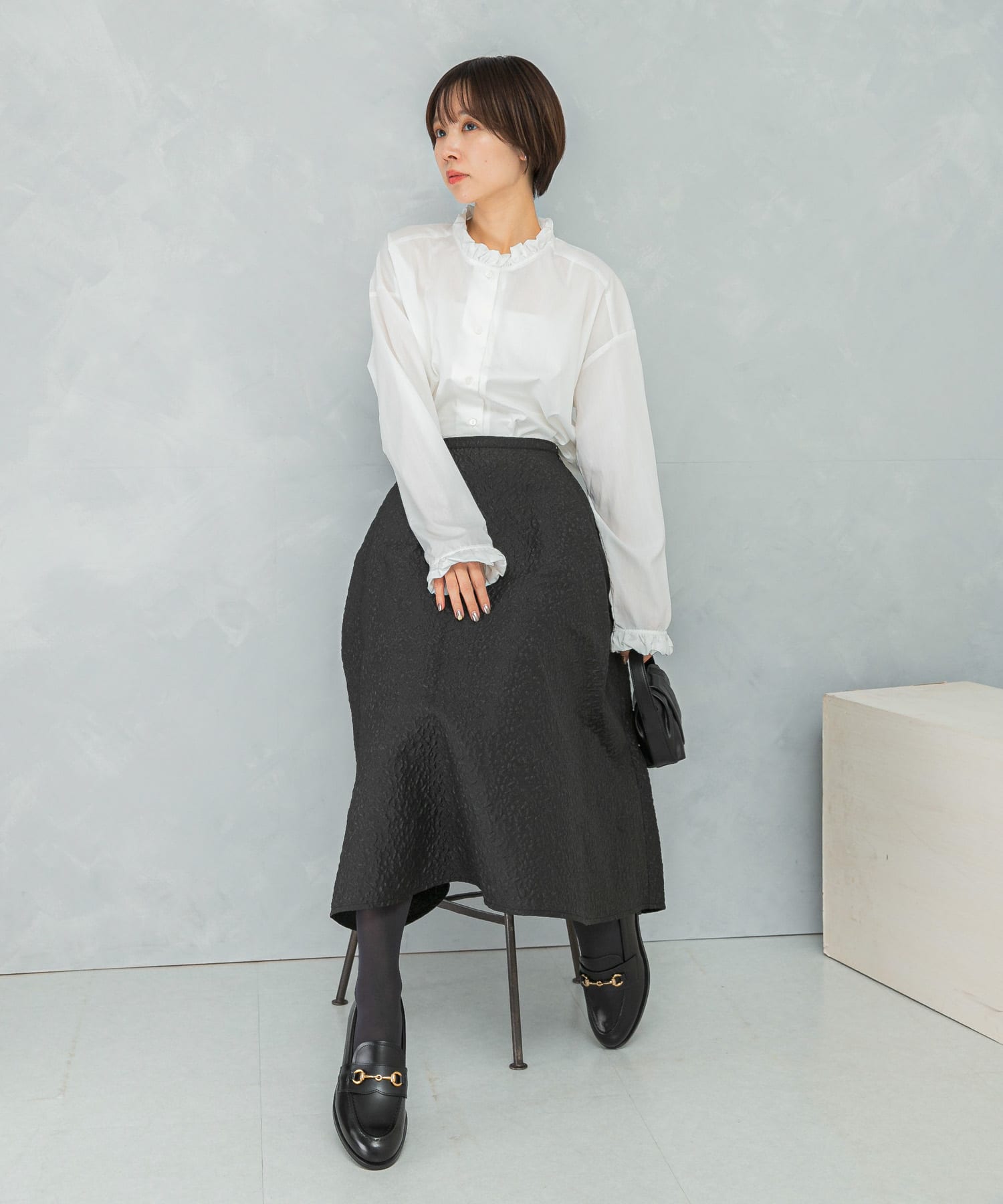 Torrazzo Donna　Frill Collar Shirt