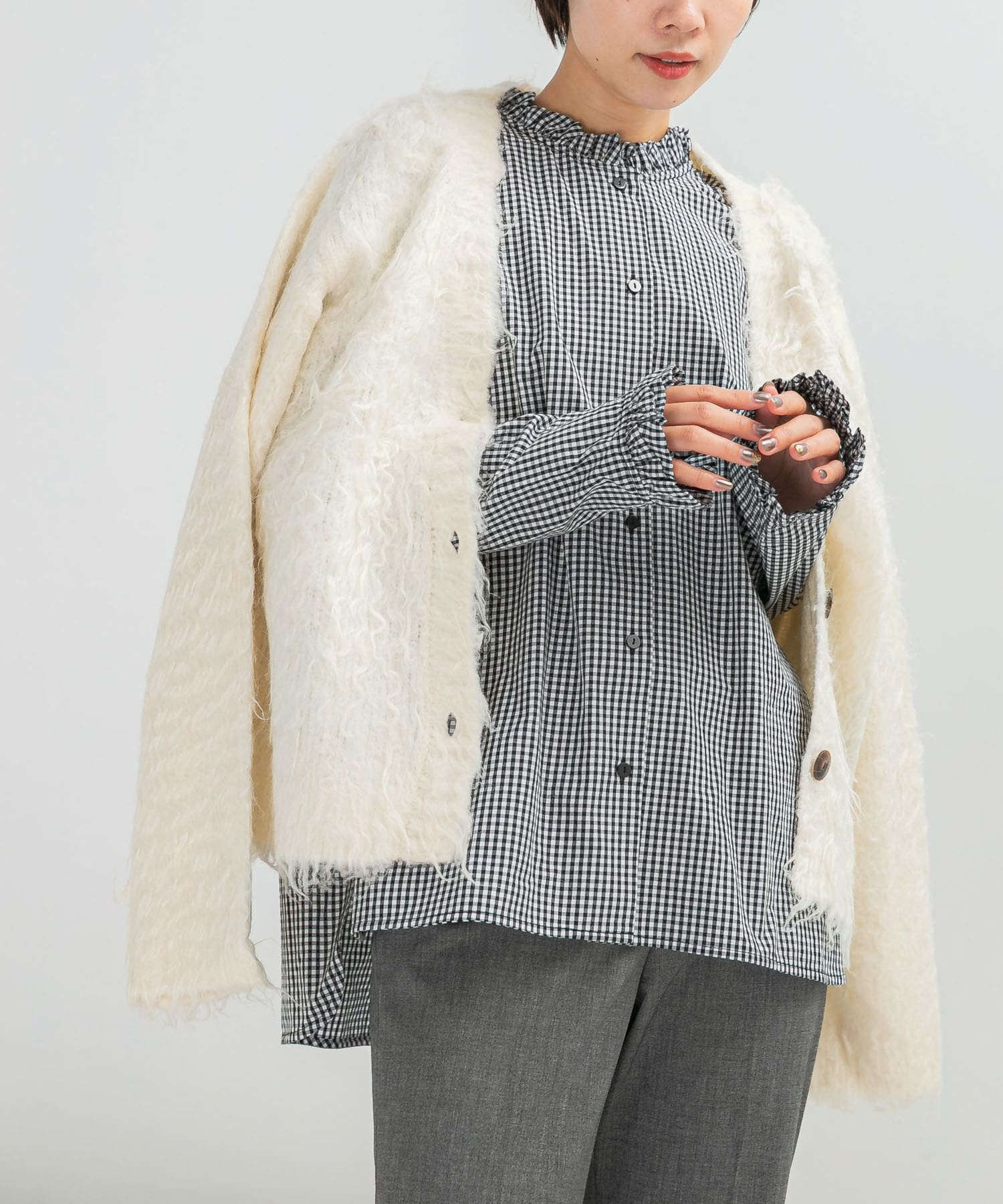 Torrazzo Donna　Frill Collar Shirt