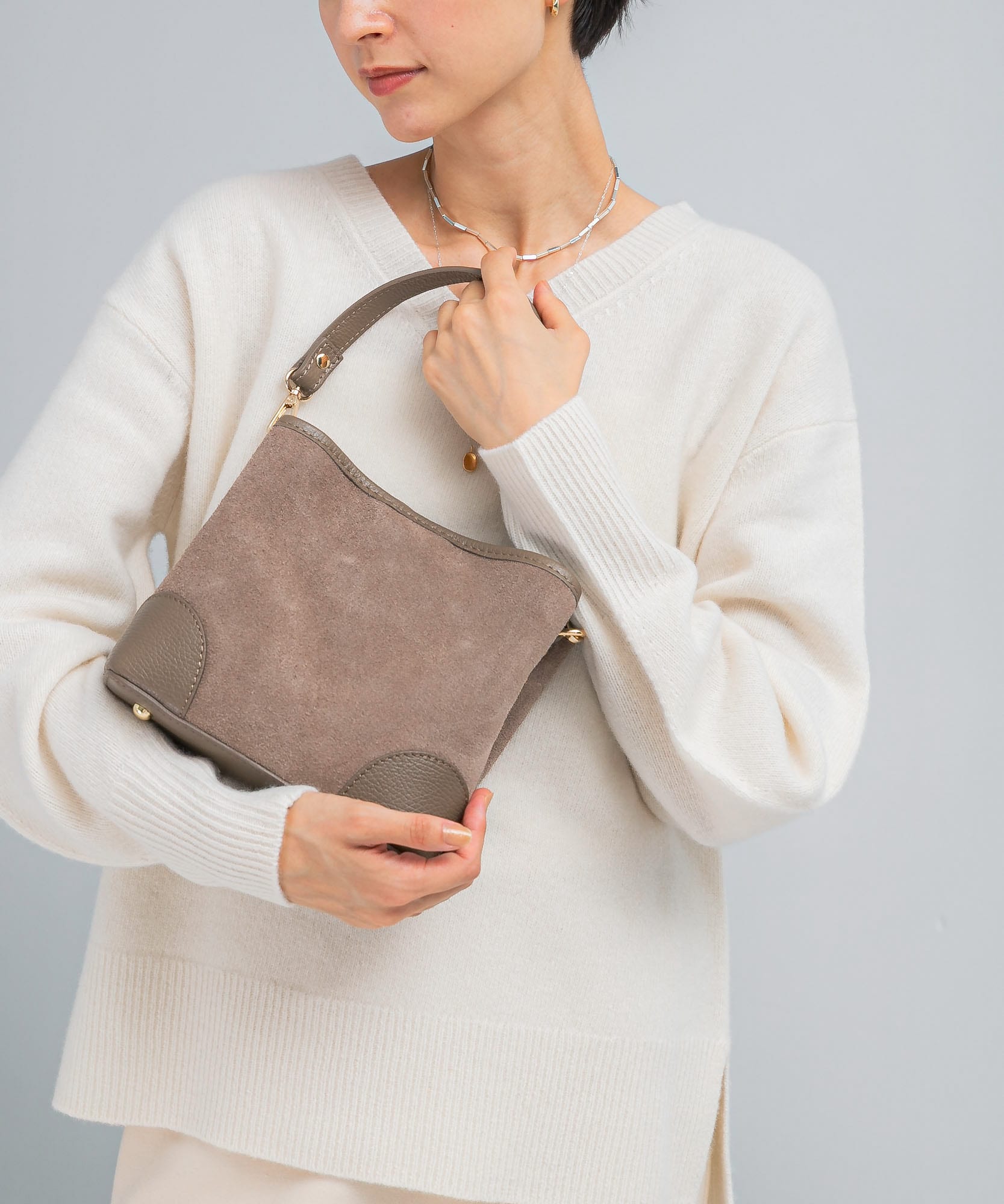 TAUPE