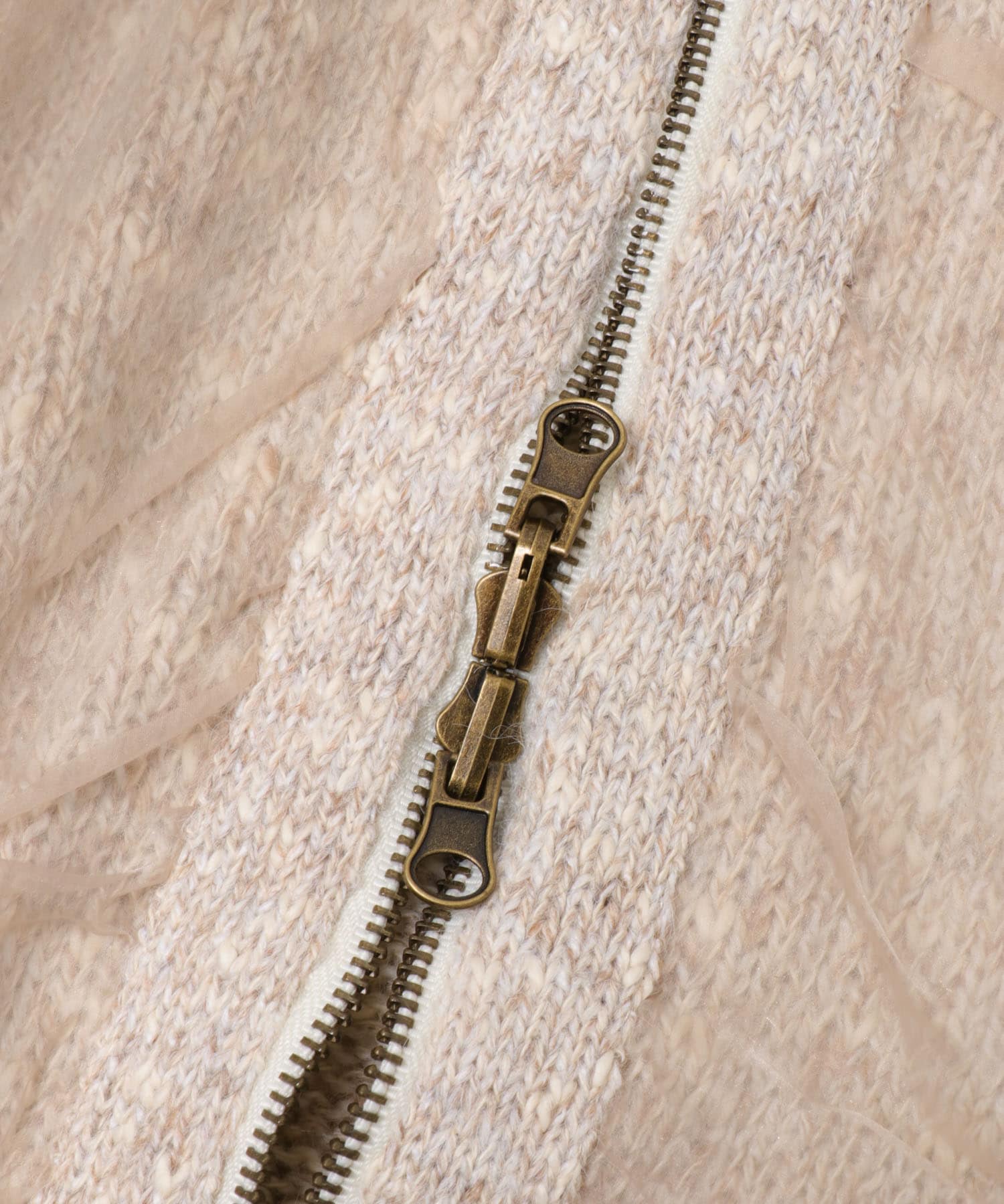 CHIGNON　リバーオーガンドッキングカーディガン BEIGE Free