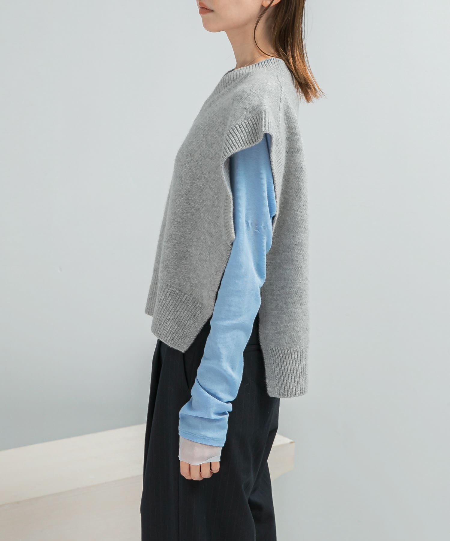 GREY