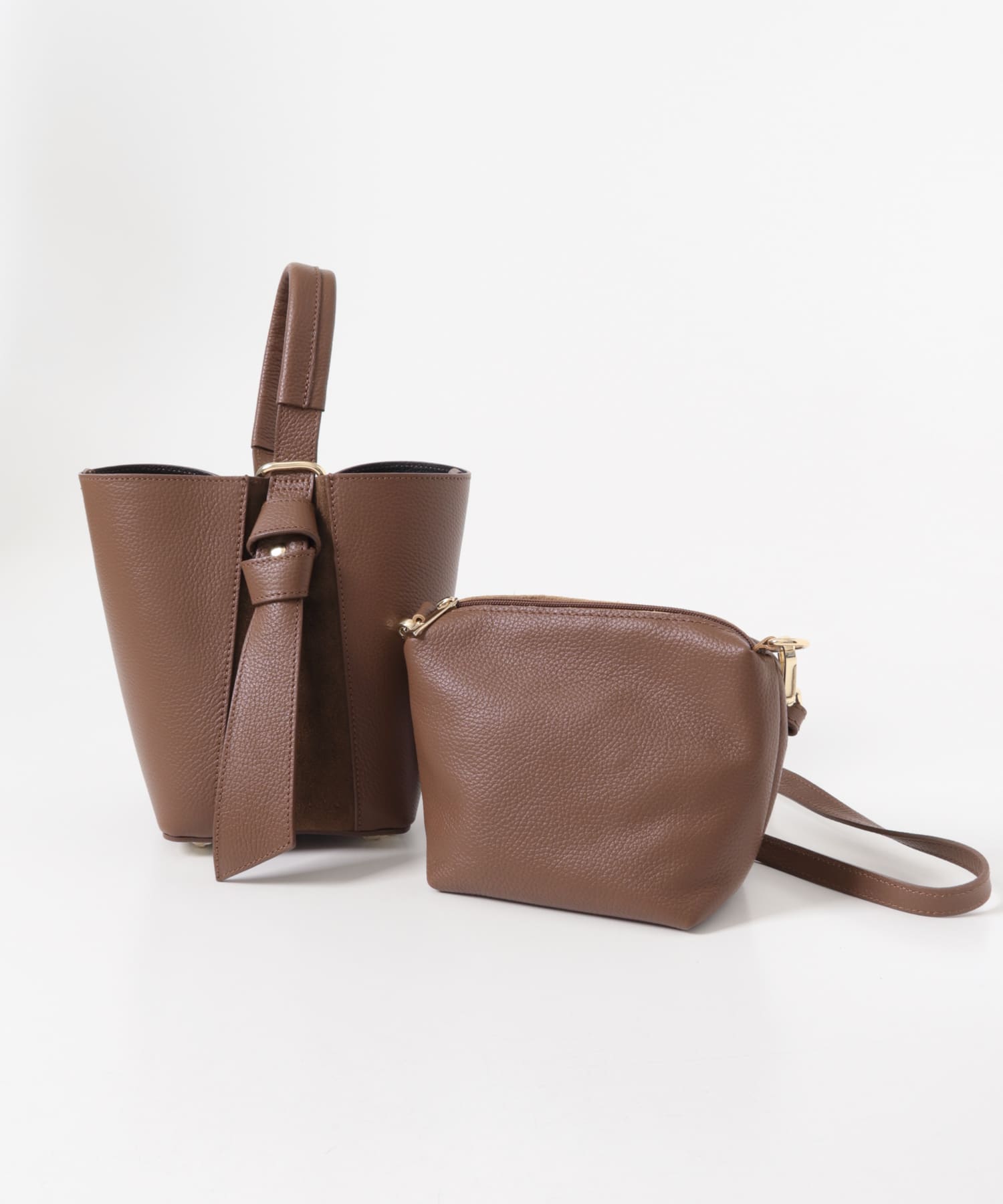 AULENTTI　BAG