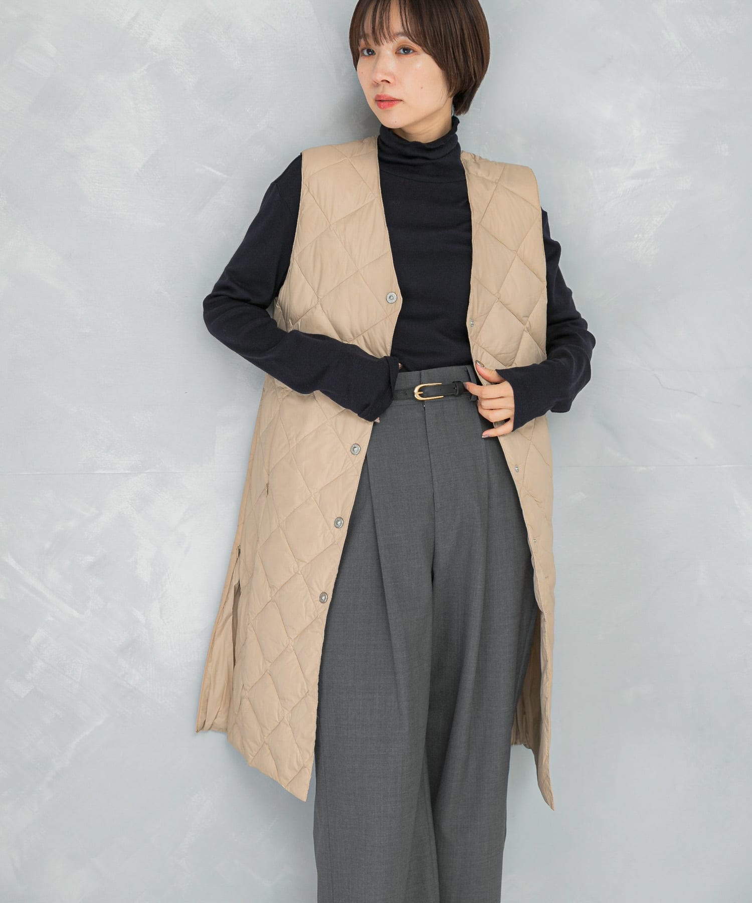 TAION　VNECK LONG DOWN GILET