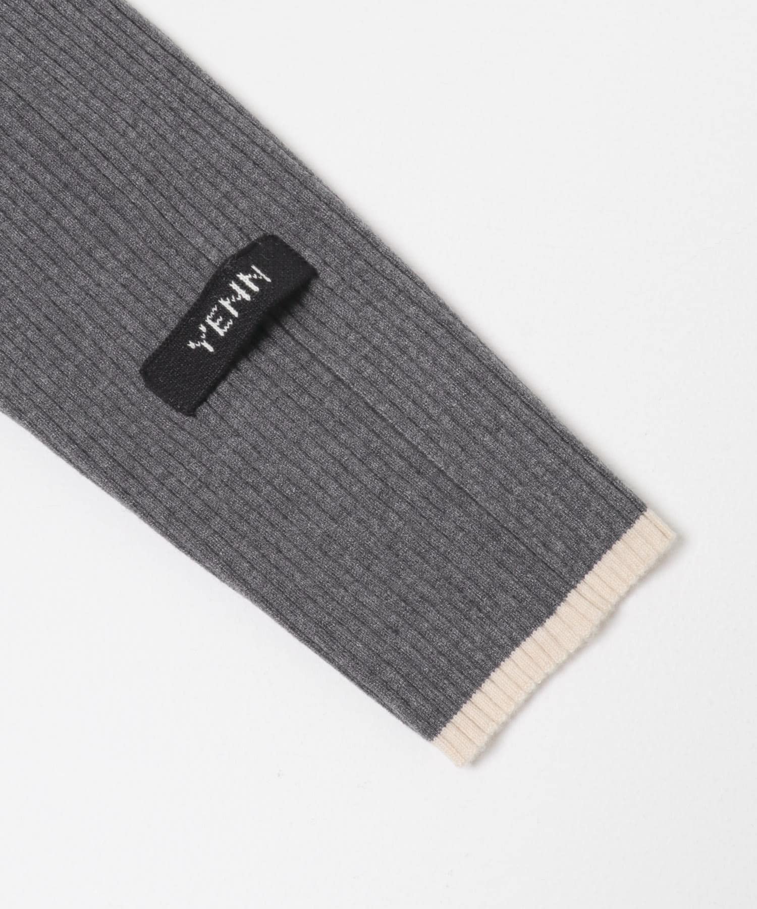 YENN　WOOL RIB CREW CARDIGAN CHARCOAL Free