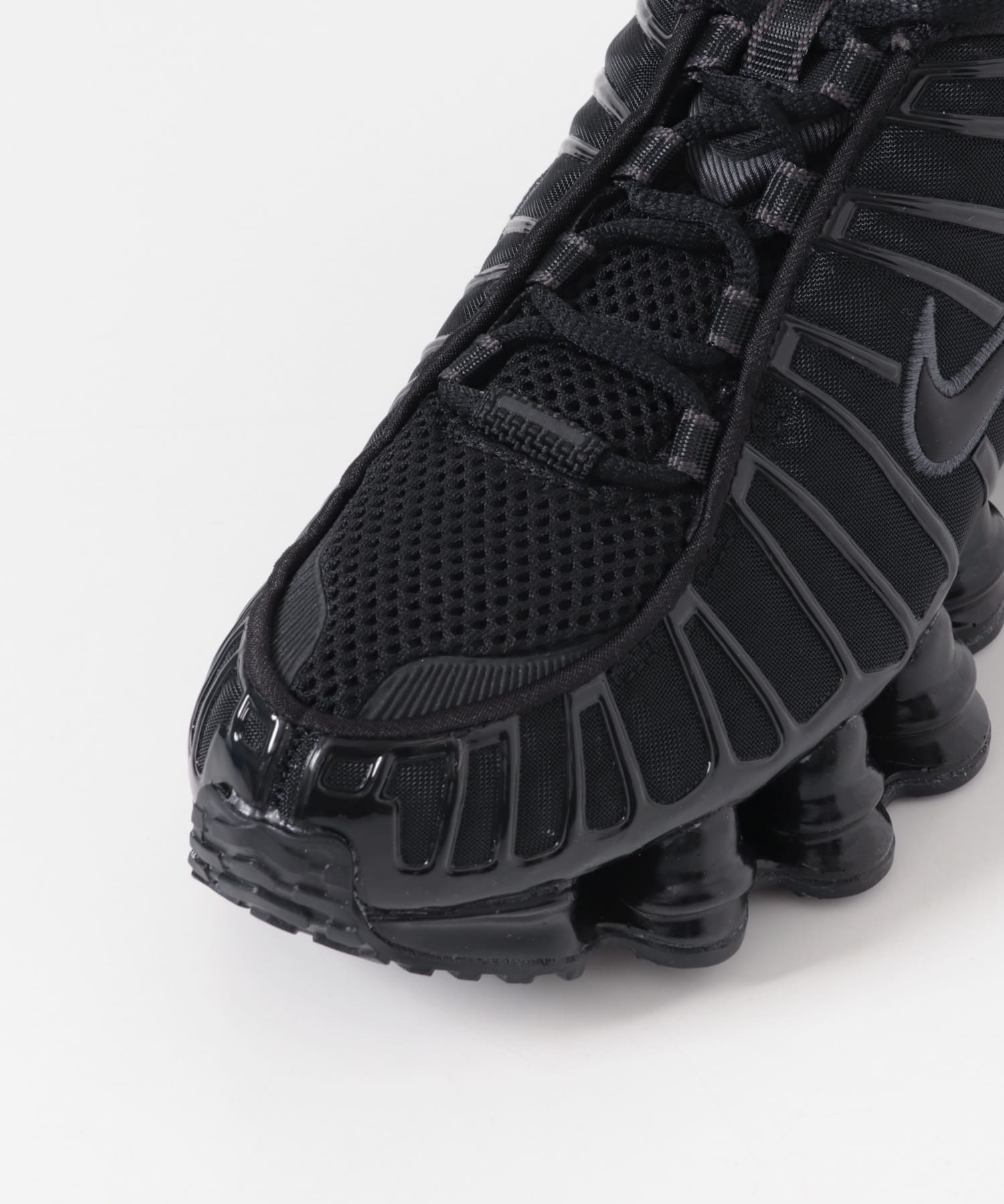 NIKE　ウィメンズショックスTL 002ブラック 23
