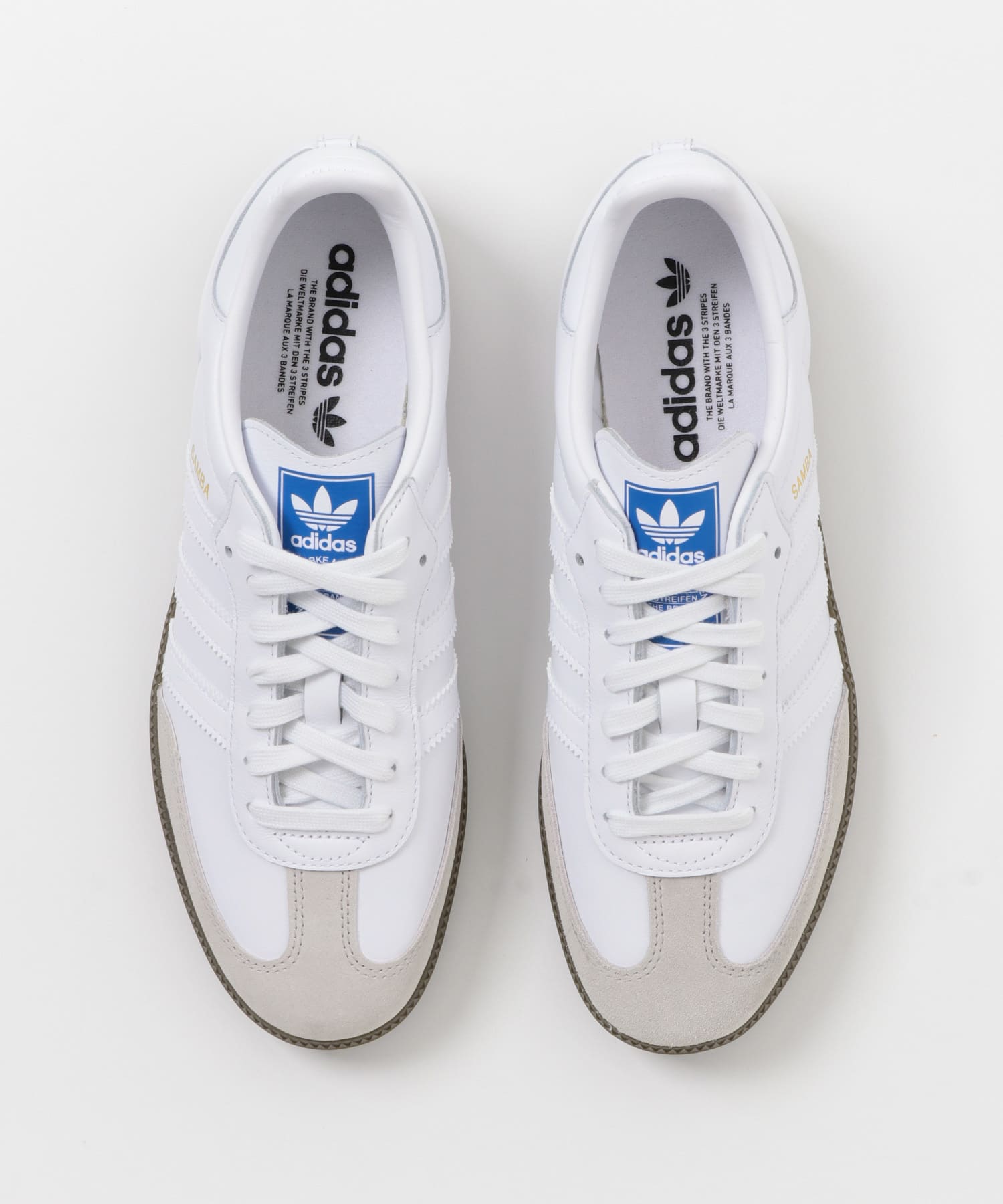 フットウェアホワイト