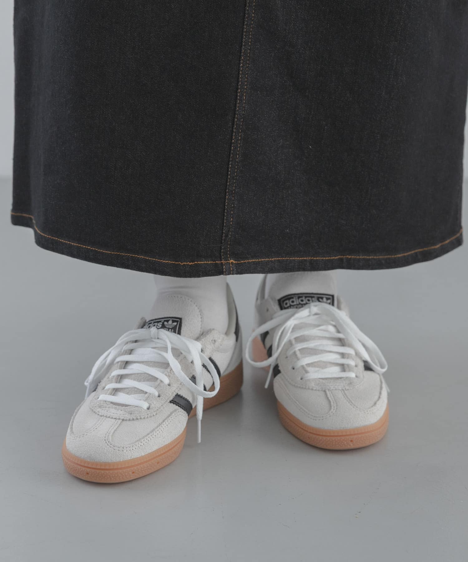 adidas　HANDBALL SPEZIAL W