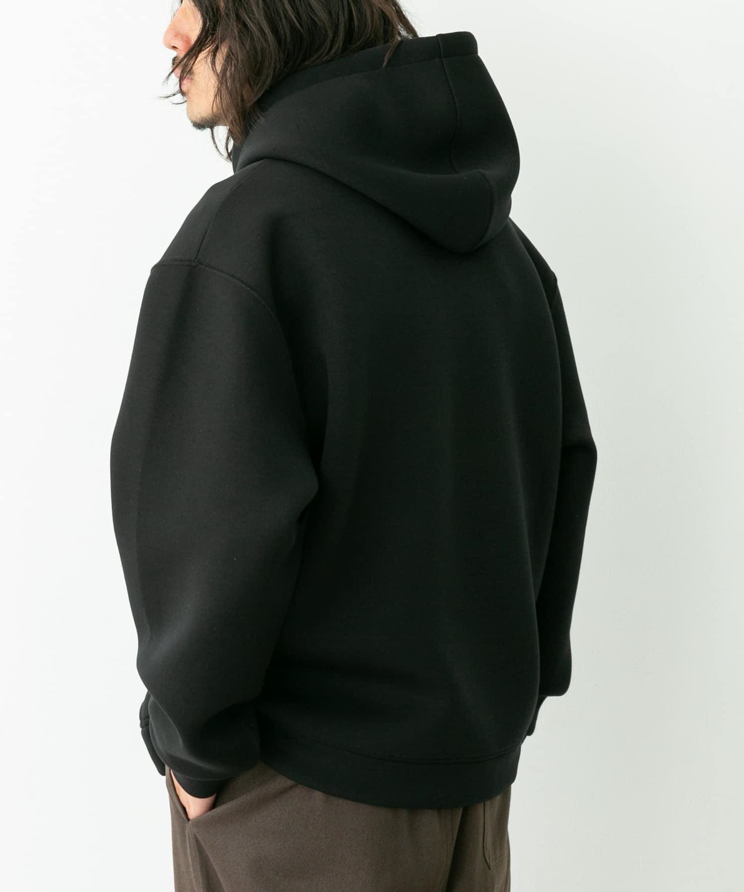 身長：180cm 体重：60kg サイズ：L