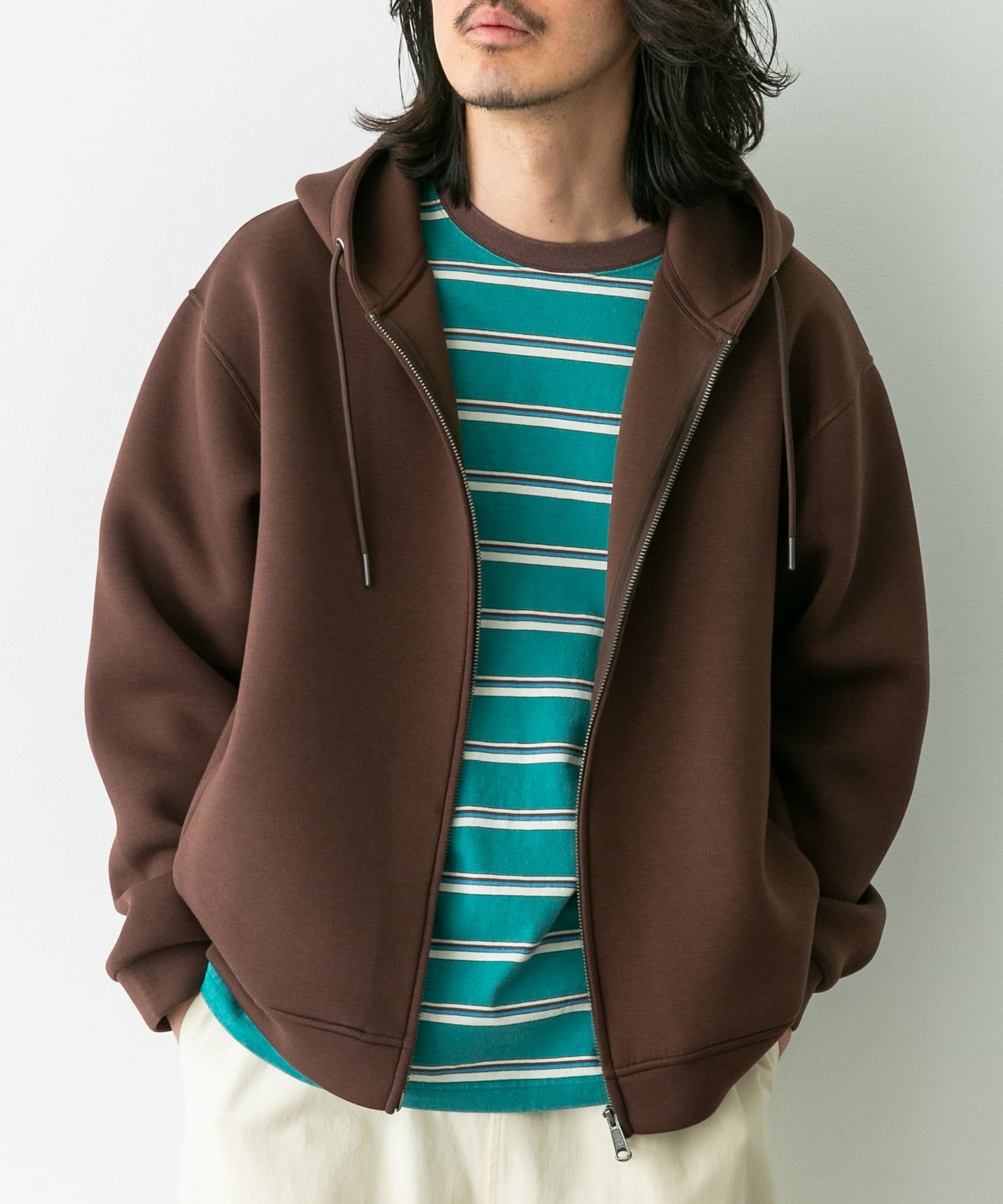 身長：180cm 体重：60kg サイズ：L