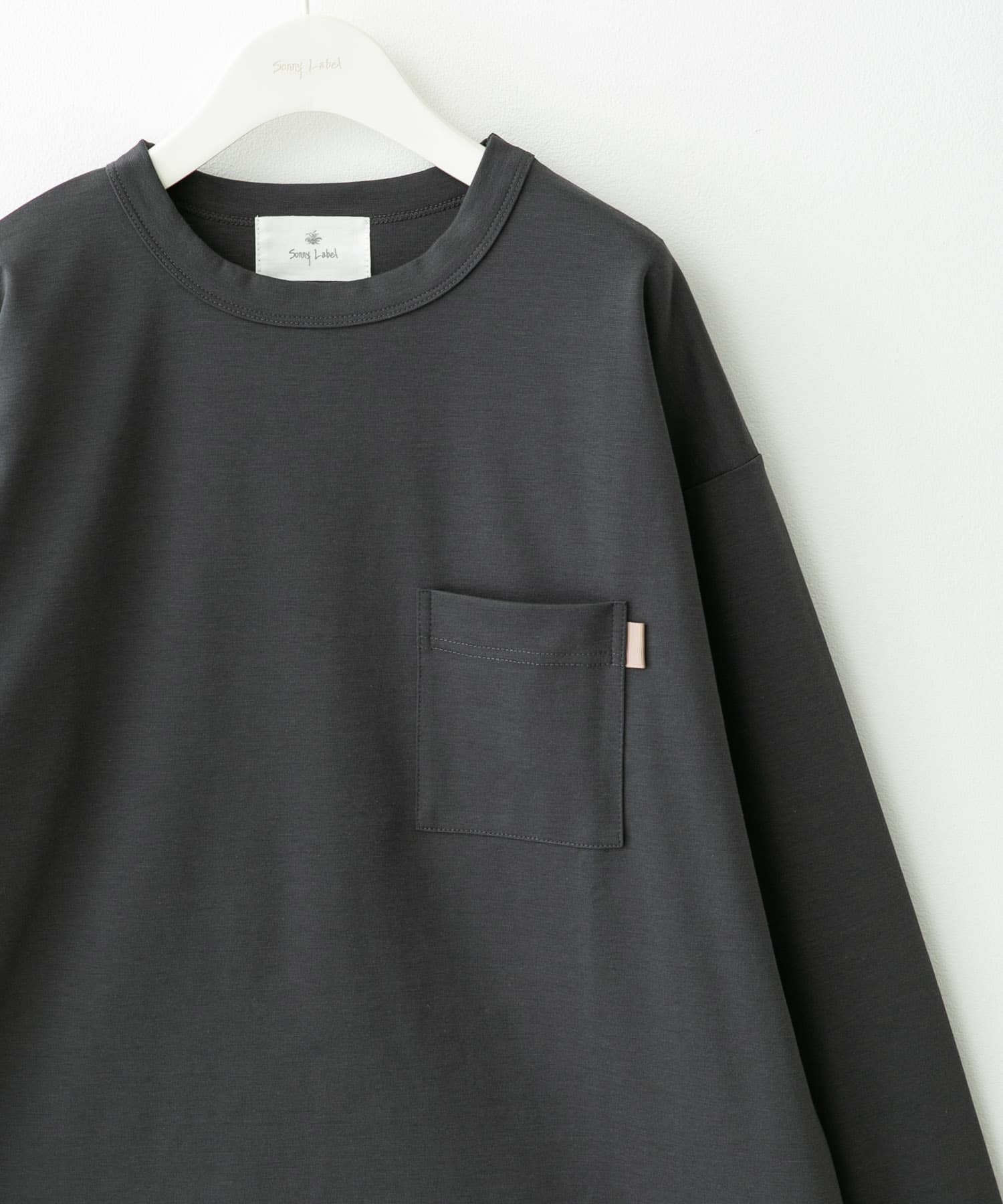 ポンチポケット付ロングスリーブTシャツ チャコール M