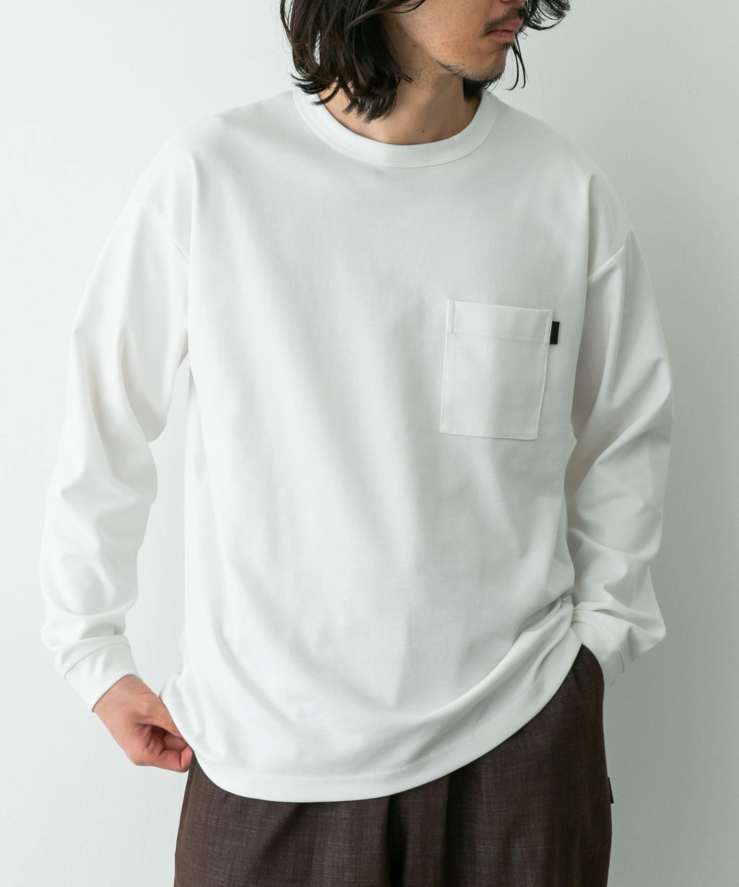 身長：180cm 体重：60kg サイズ：L