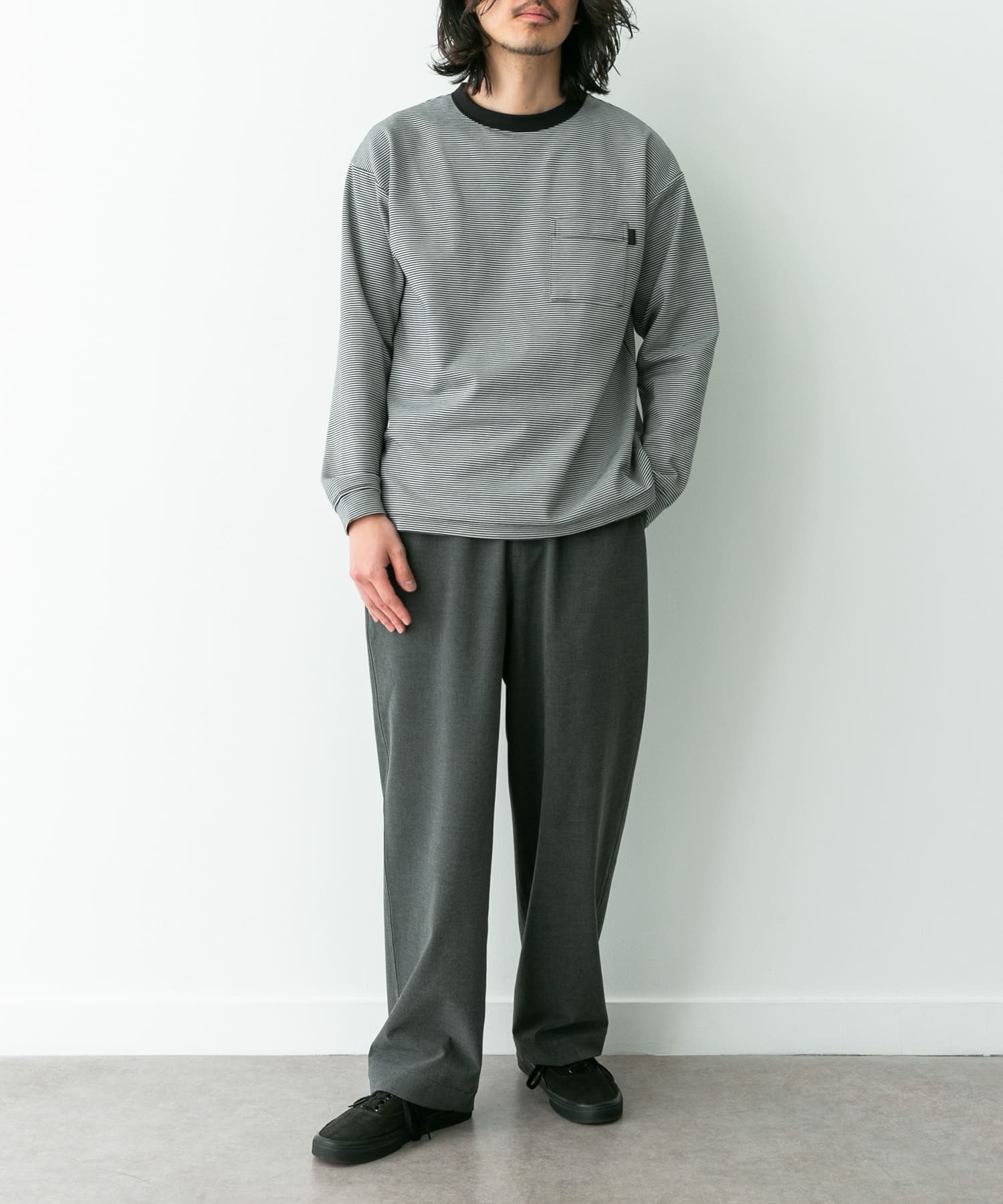 身長：180cm 体重：60kg サイズ：L