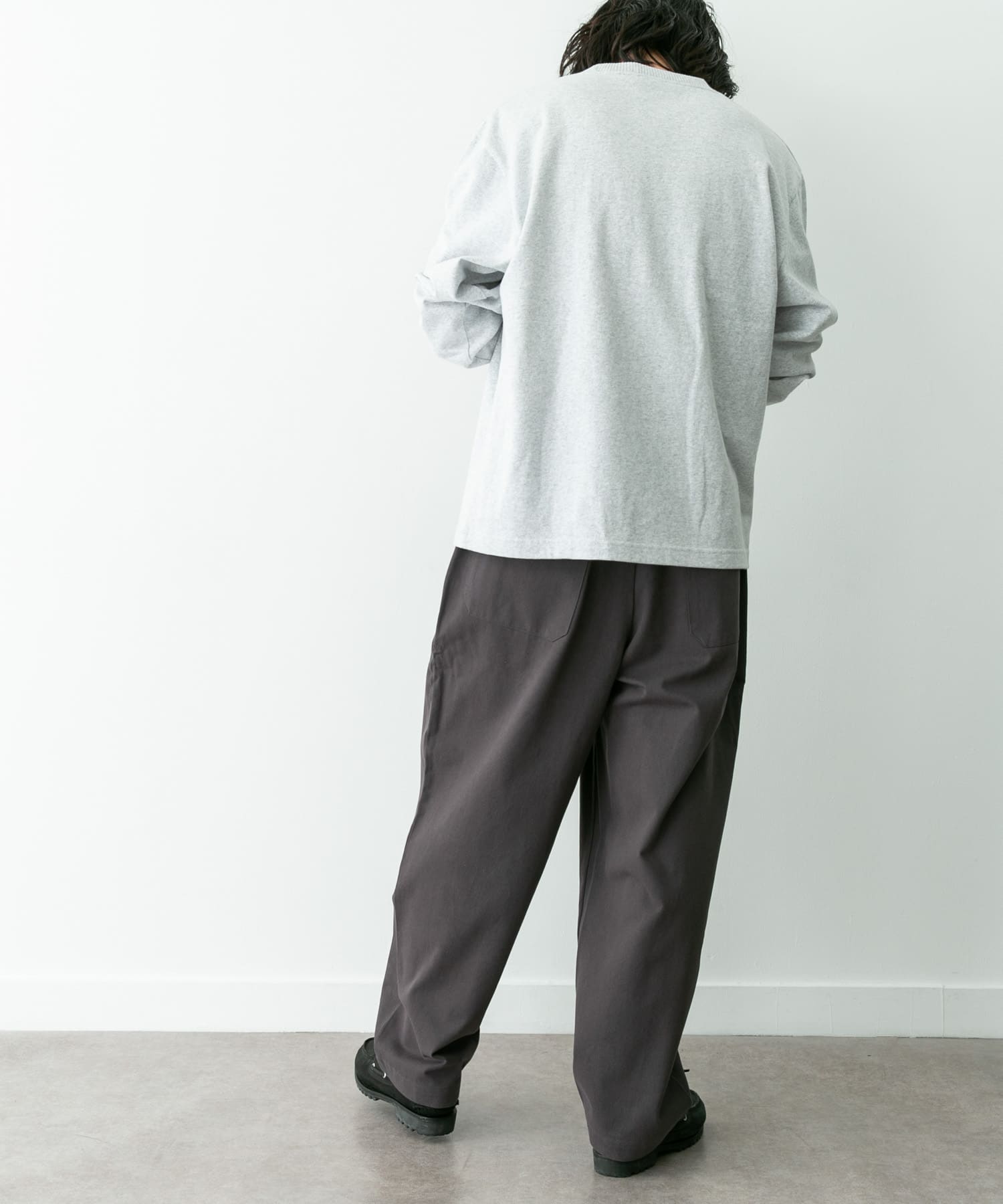 身長：180cm 体重：60kg サイズ：L