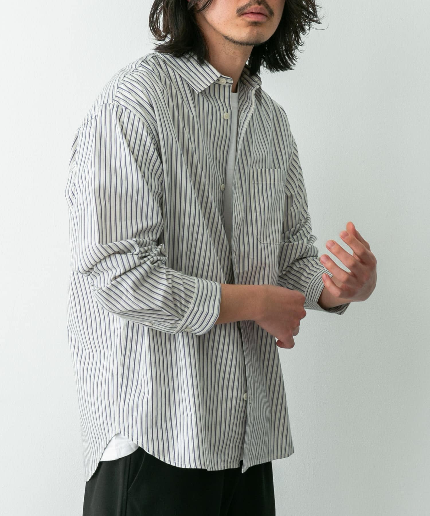 身長：180cm 体重：60kg サイズ：L