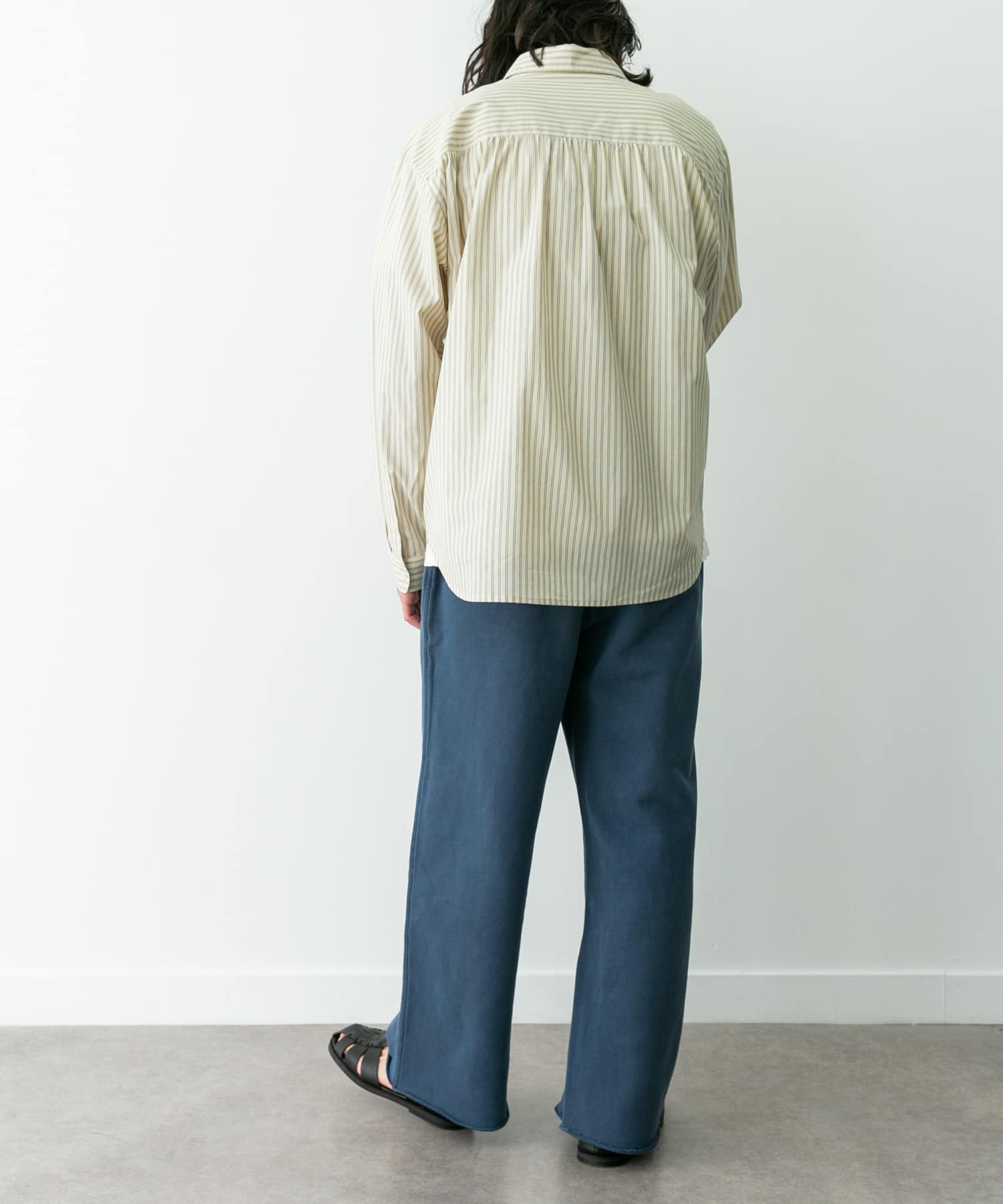 身長：180cm 体重：60kg サイズ：L