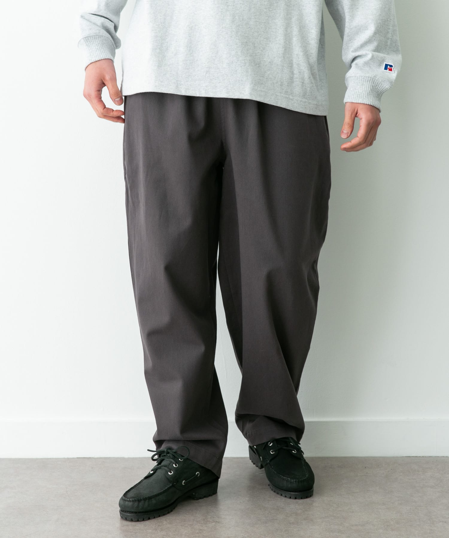 身長：180cm 体重 : 60kg サイズ：L