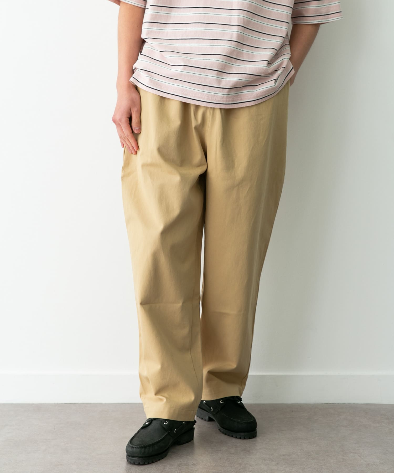 身長：180cm 体重 : 60kg サイズ：L