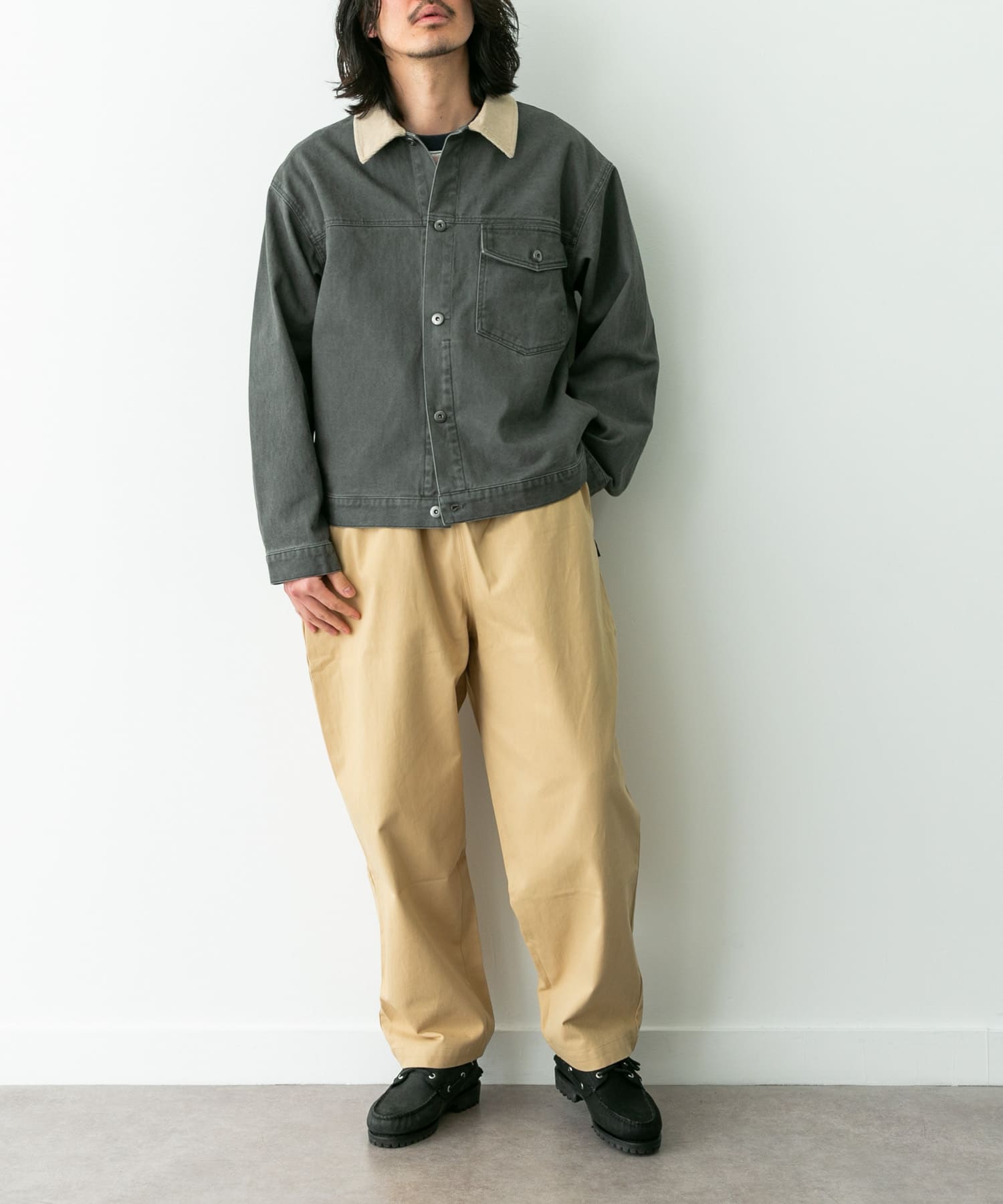 身長：180cm 体重：60kg サイズ：L