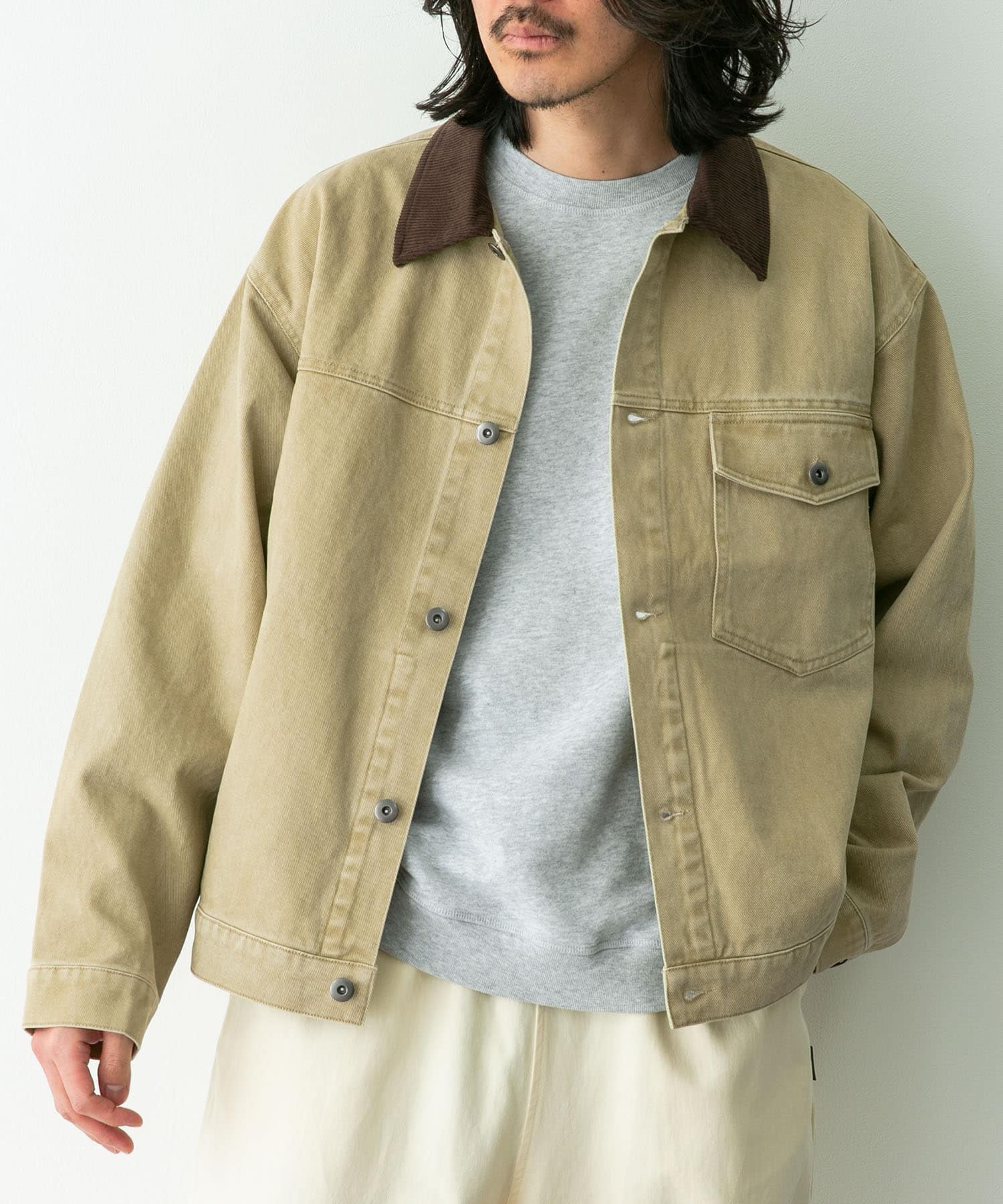 身長：180cm 体重：60kg サイズ：L