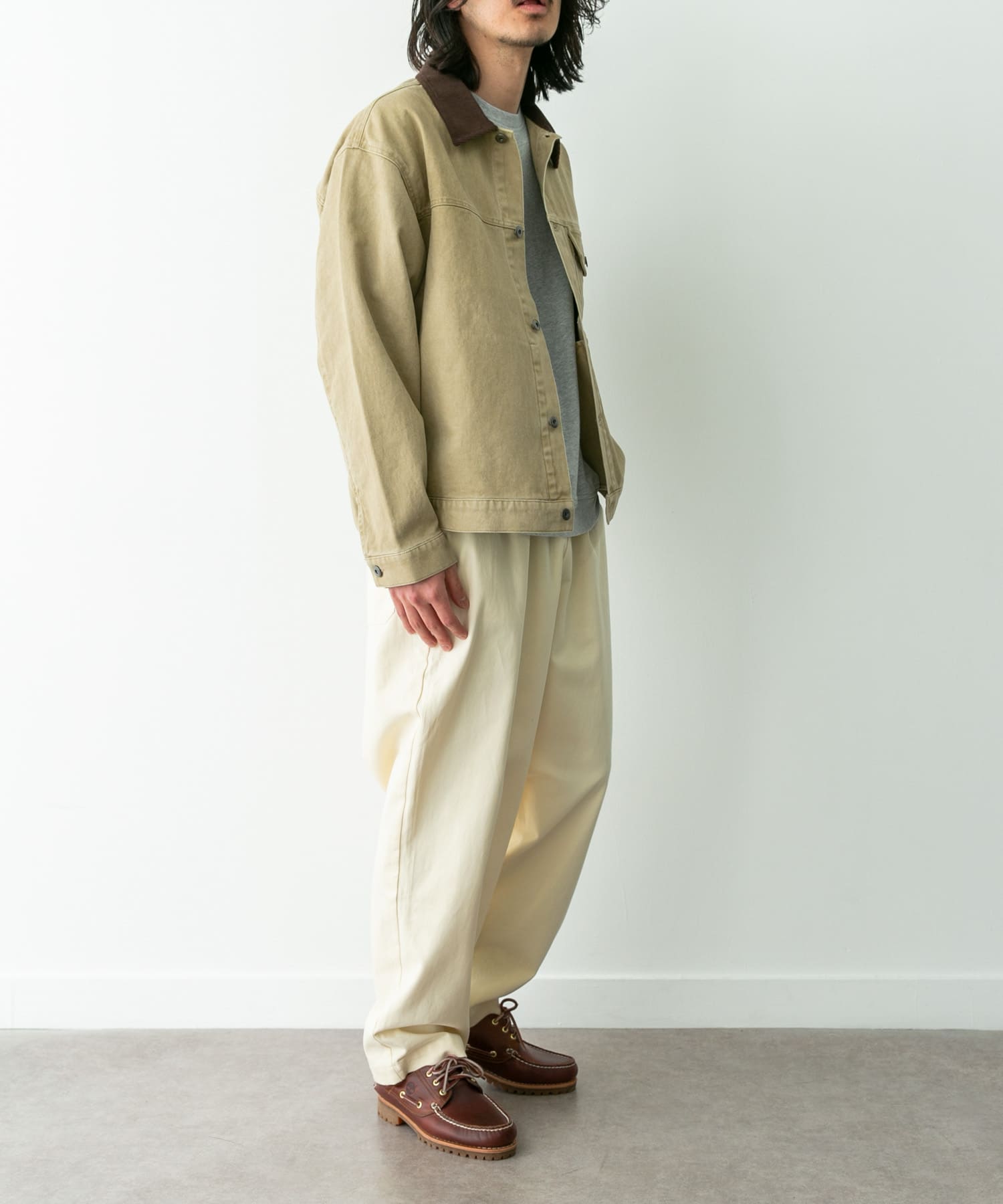 身長：180cm 体重：60kg サイズ：L